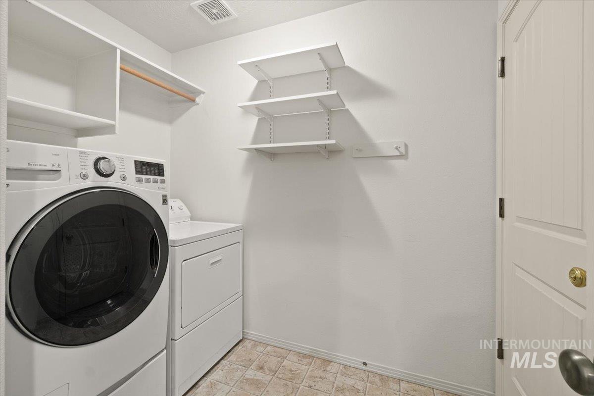 2345 E Bowman St. Property Photo 29