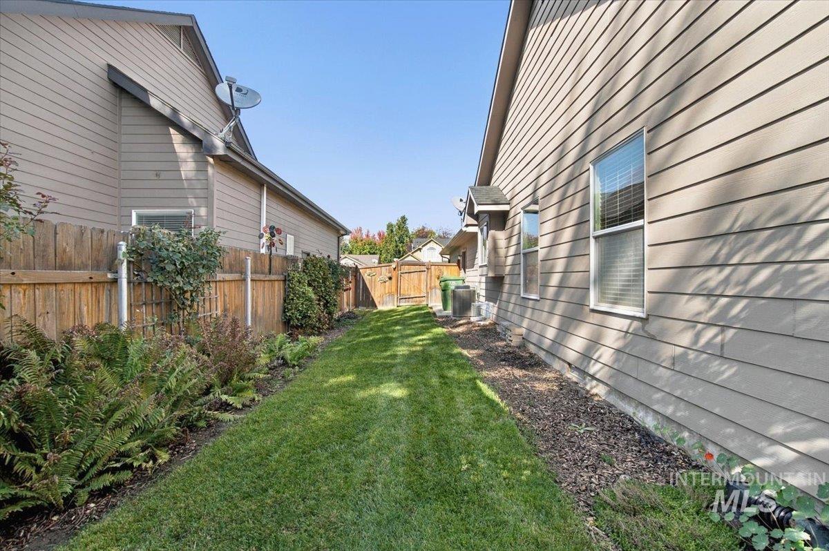 2345 E Bowman St. Property Photo 36