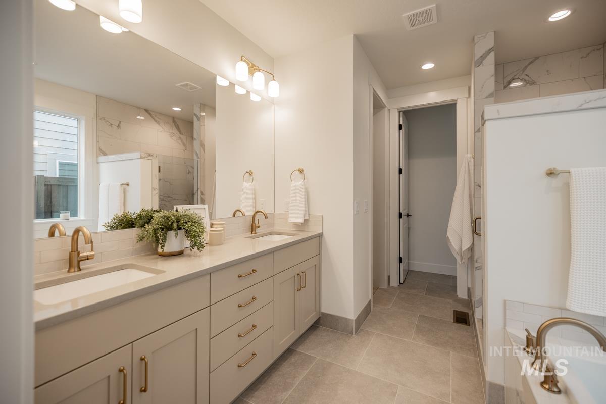 5898 S Culmination Way Property Photo 6