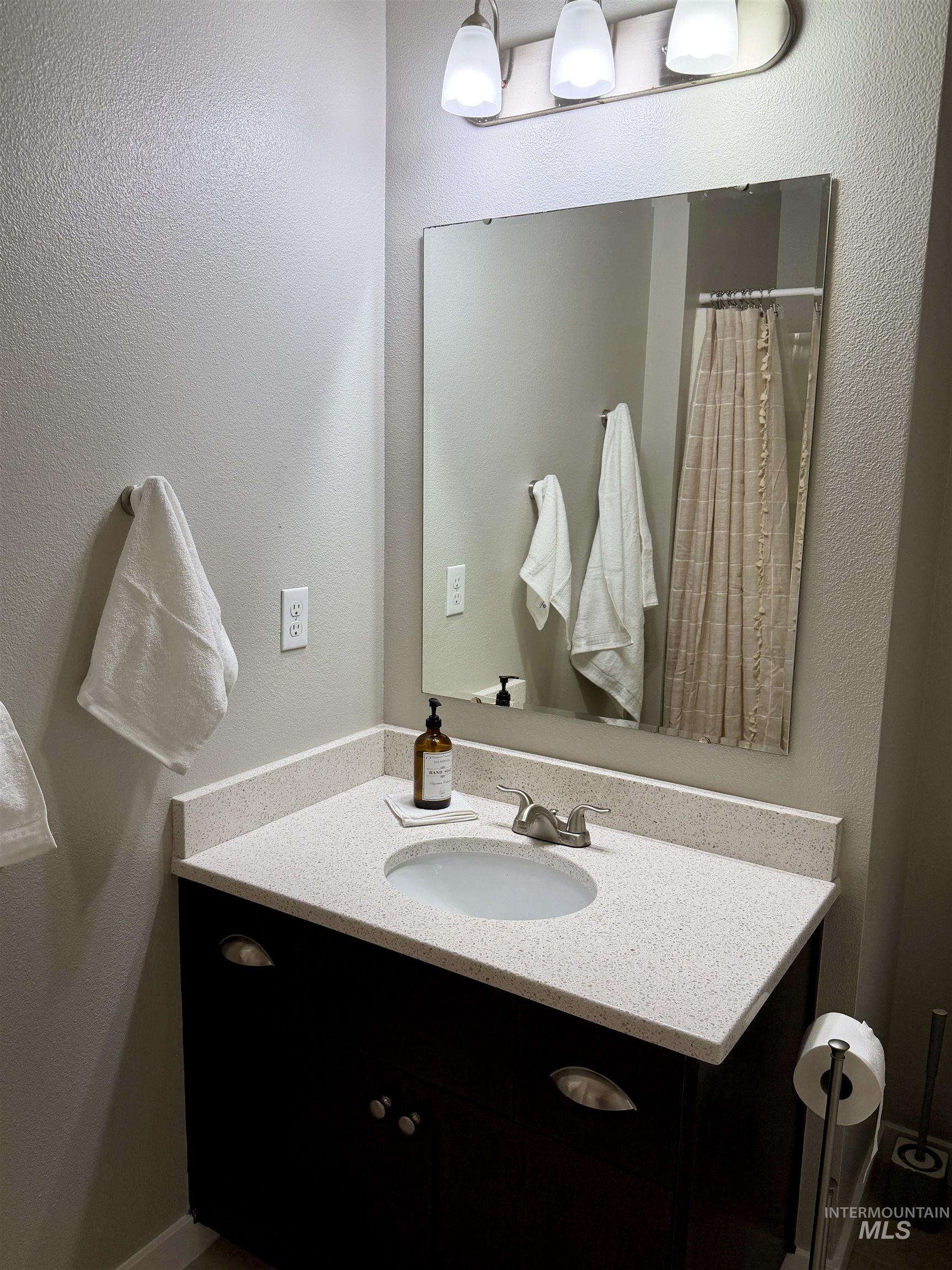 8704 W Pine Valley Ln Property Photo 23