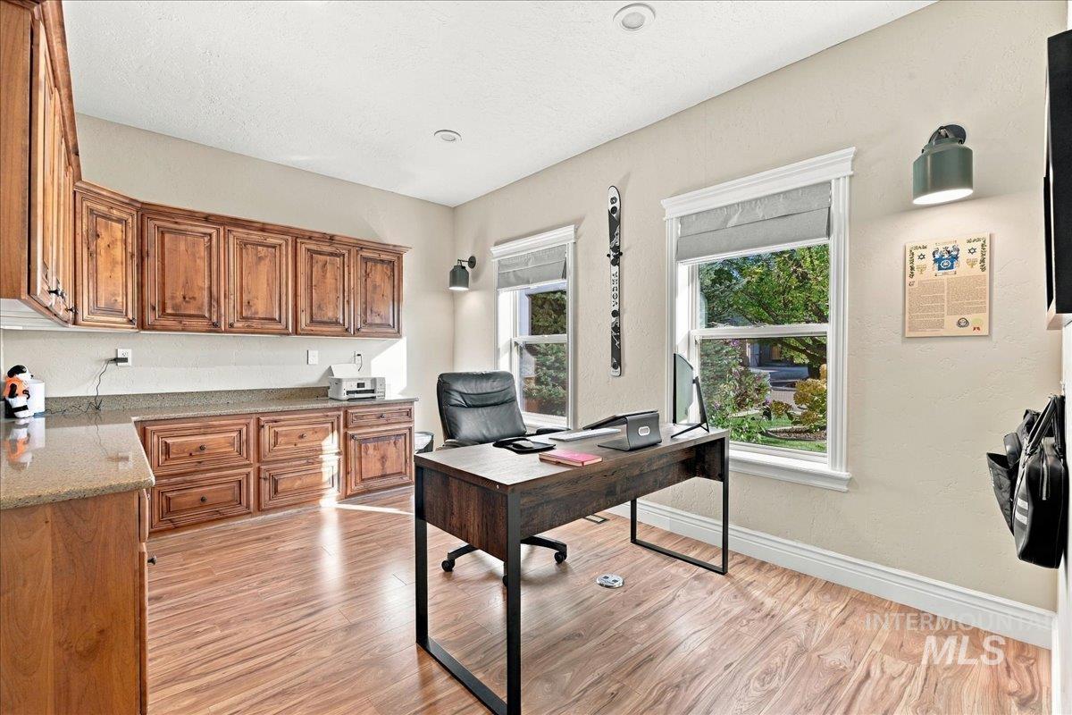 7222 W Ring Perch Dr. Property Photo 13