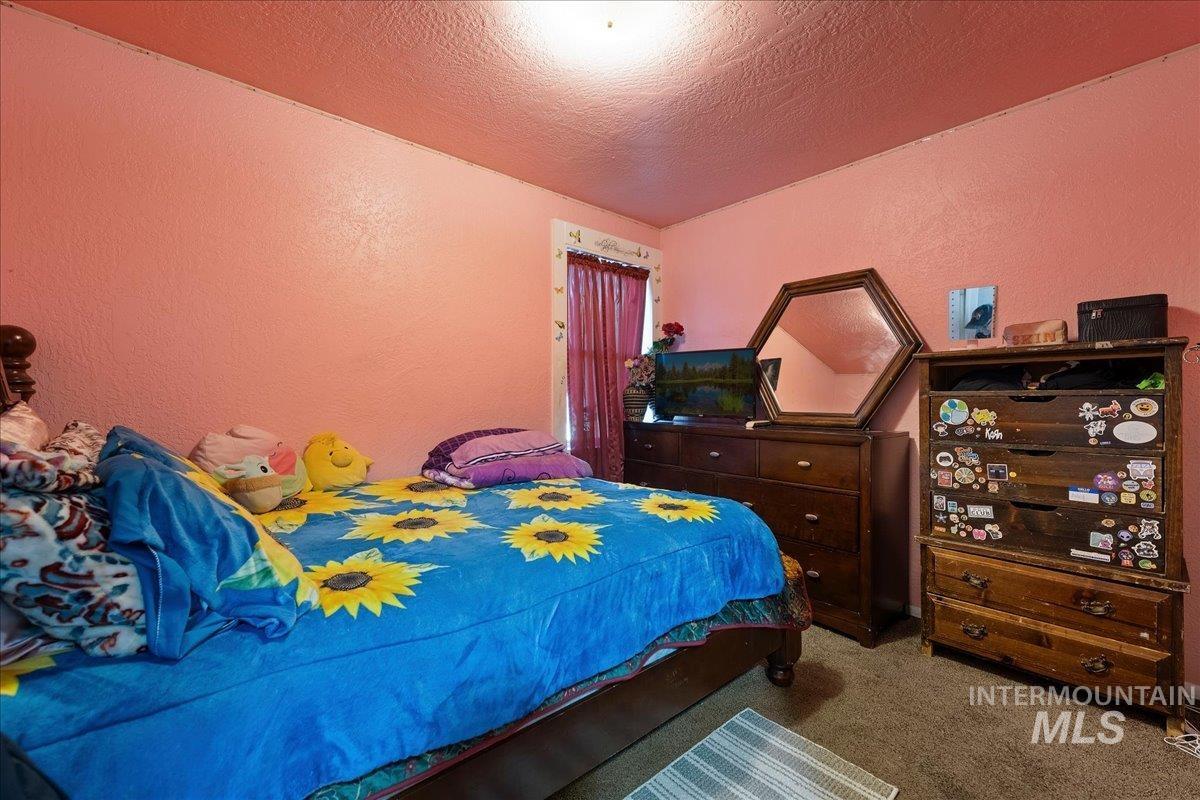 602 E Chicago Street Property Photo 10
