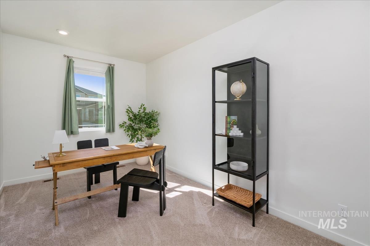 4320 S Graycliff Property Photo 4