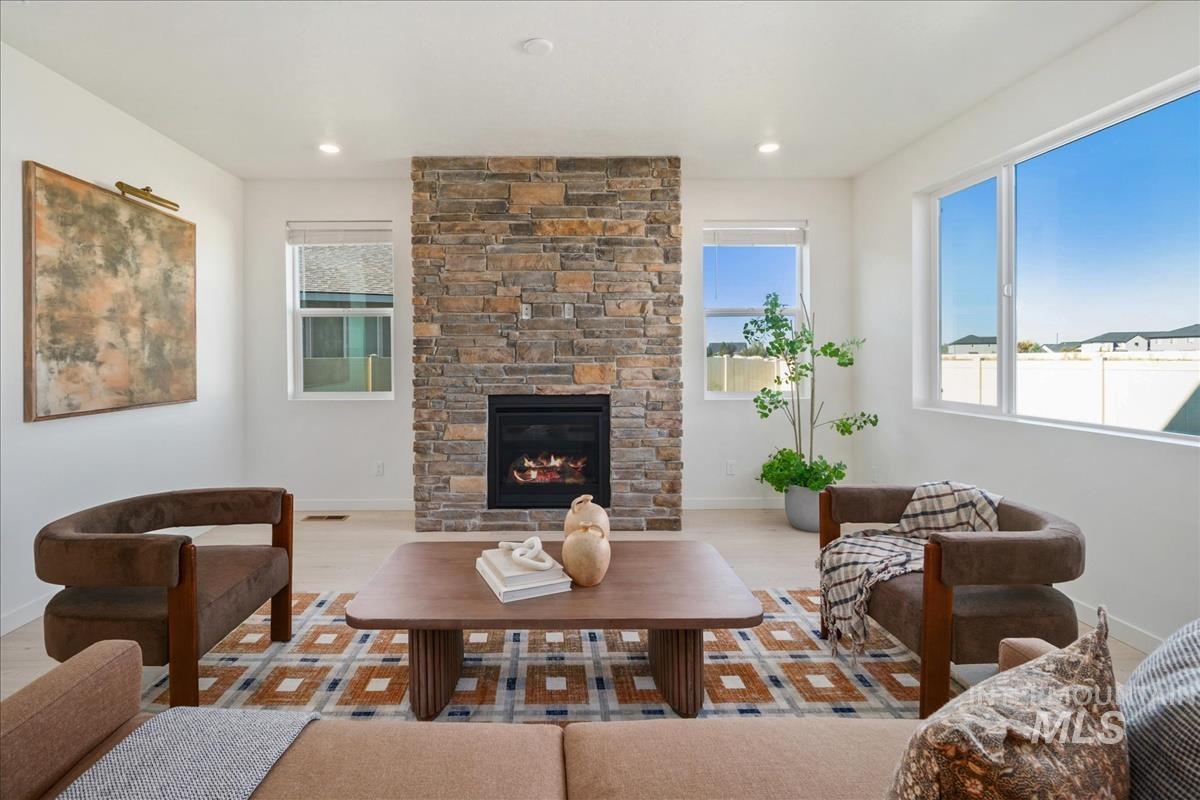 4320 S Graycliff Property Photo 7