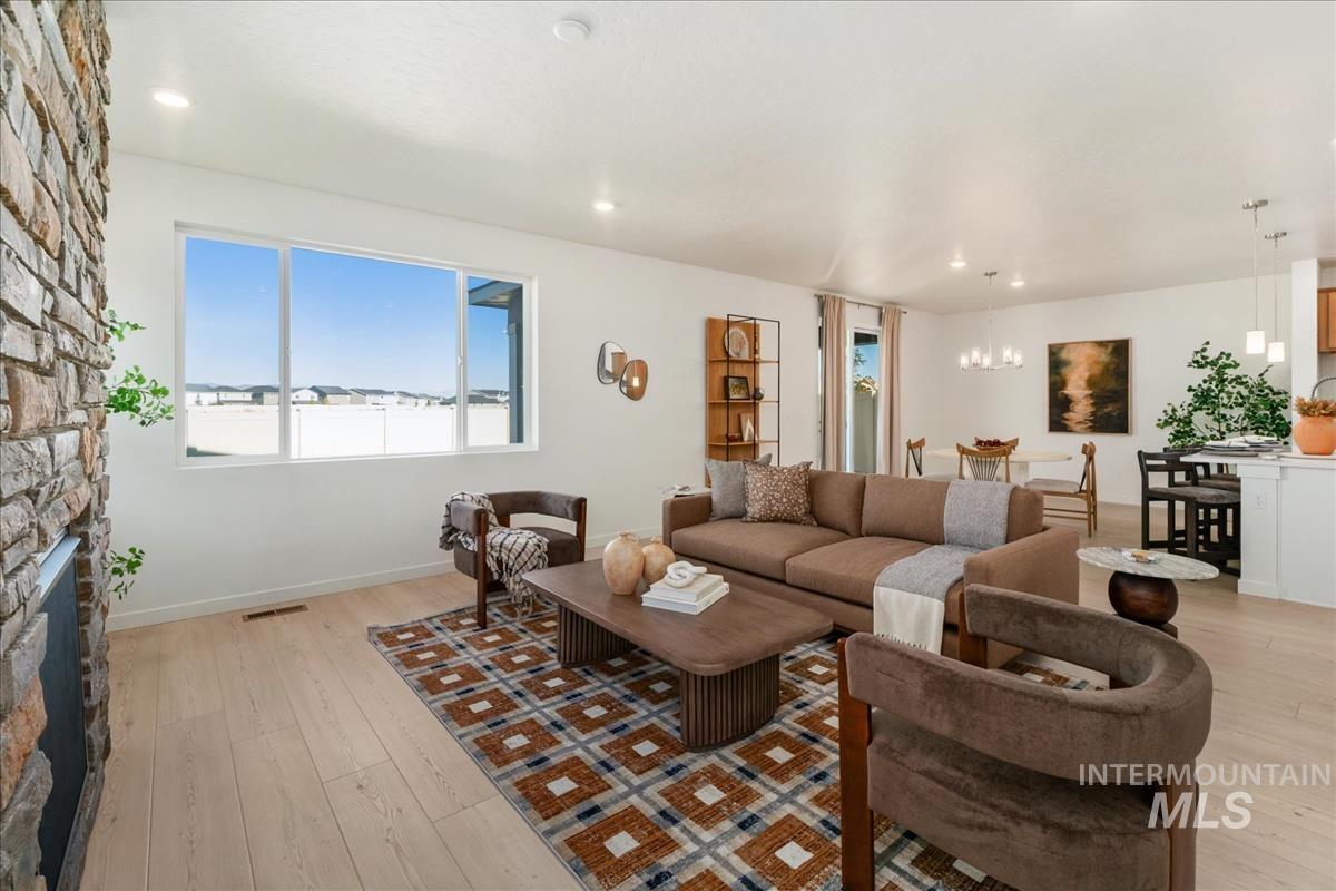 4320 S Graycliff Property Photo 10