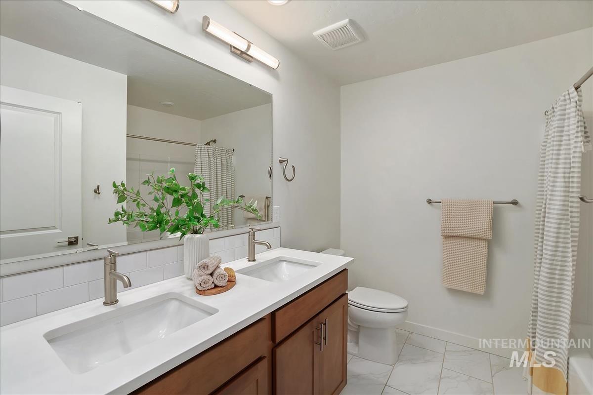 4320 S Graycliff Property Photo 21