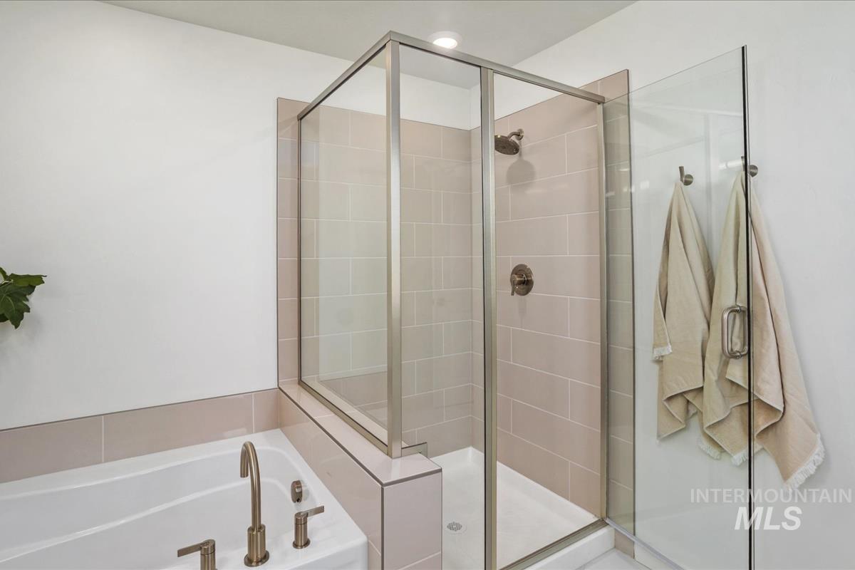 4320 S Graycliff Property Photo 28