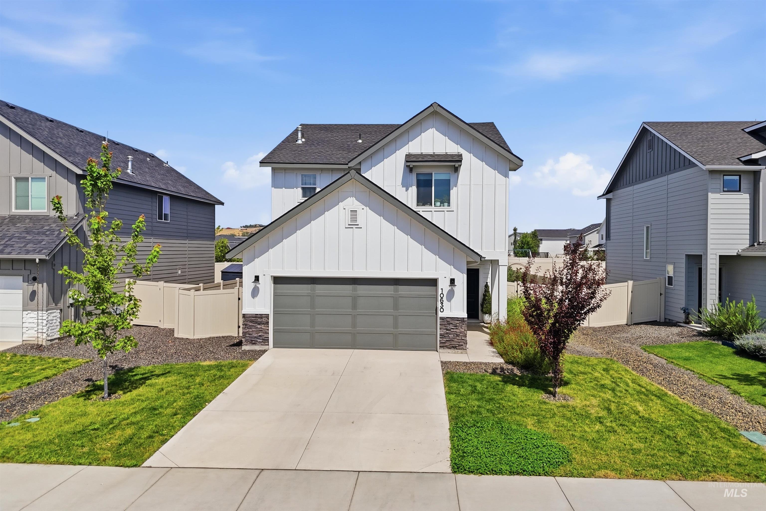 10630 W Garganey Dr Property Photo 1