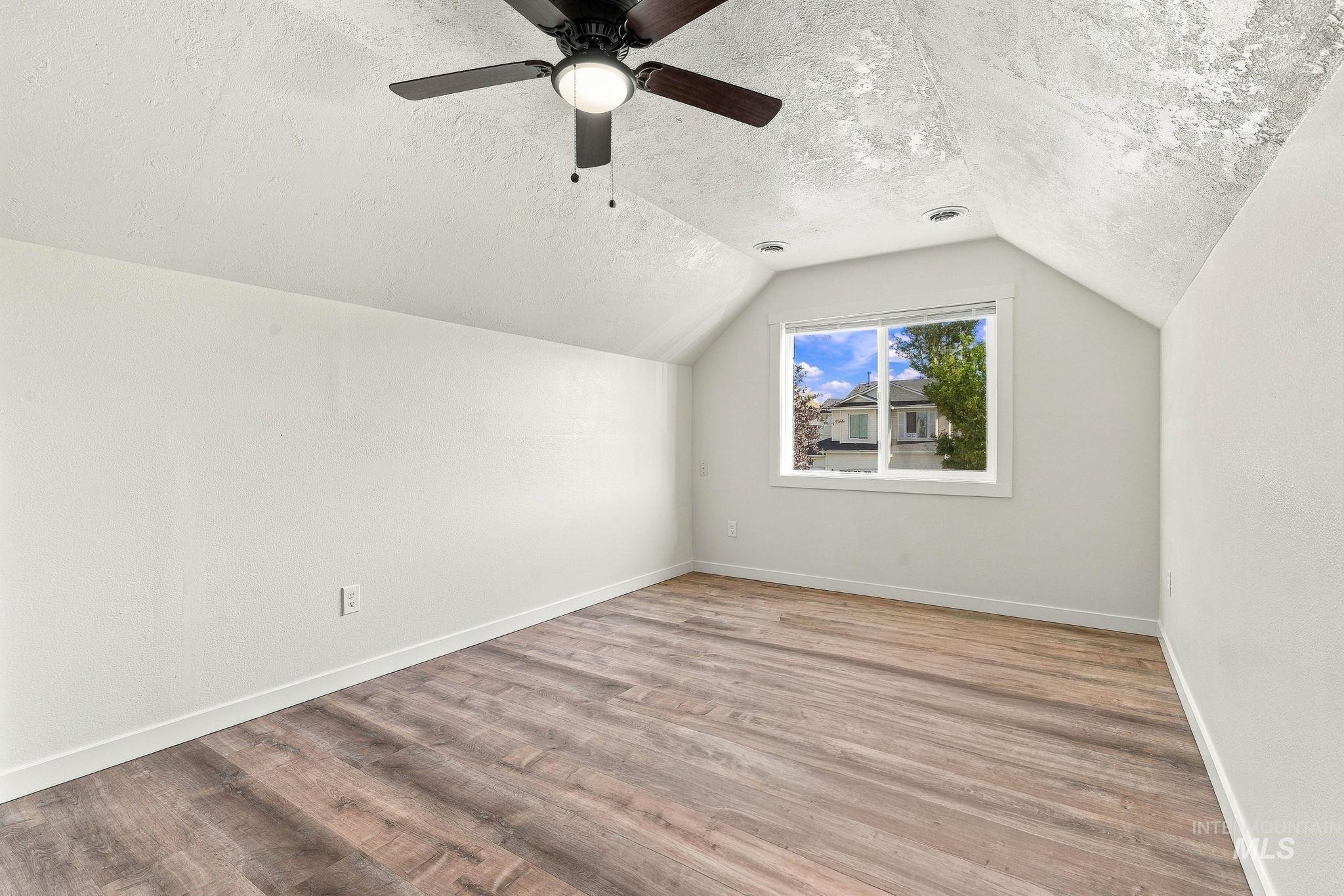 5018 Lathrop Pl Property Photo 33
