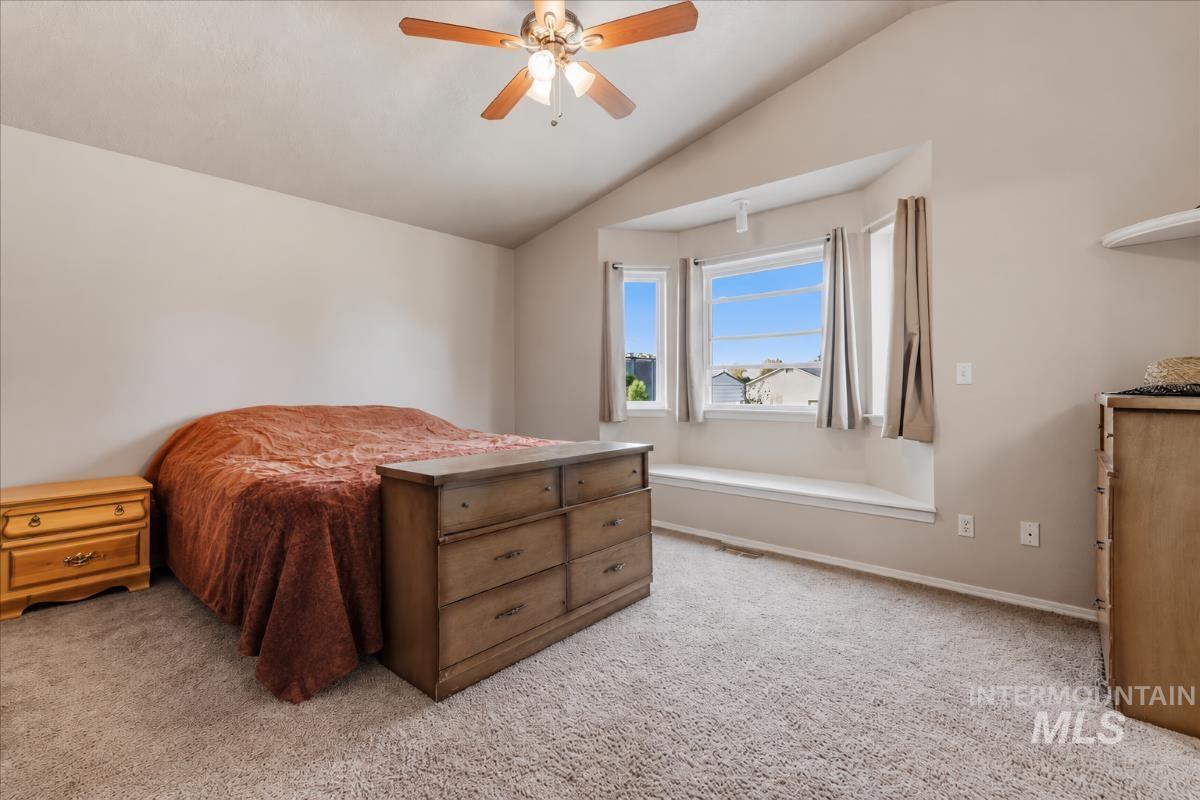 1719 Emerald Drive Property Photo 15