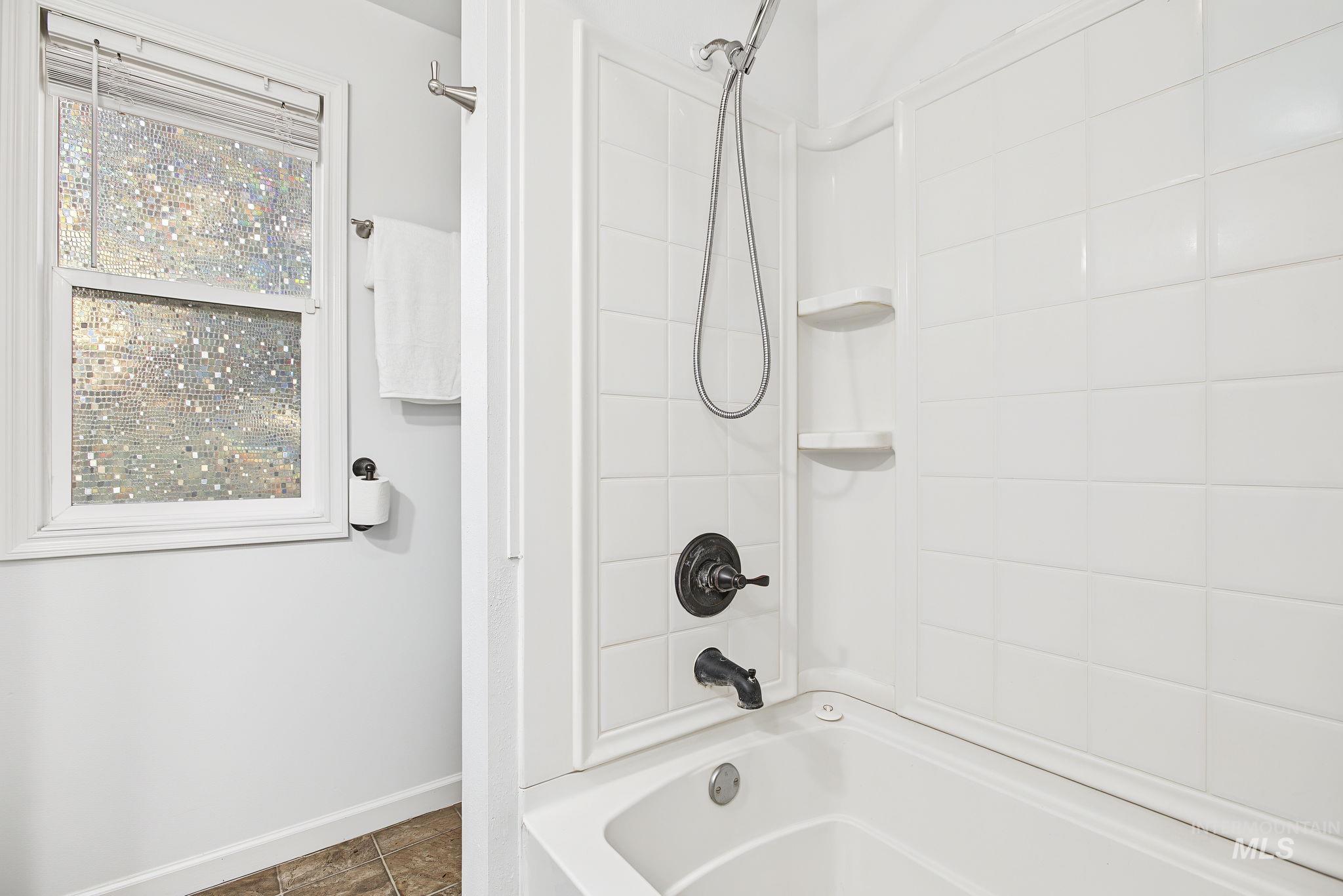 2125 N Polk Ext. Property Photo 22