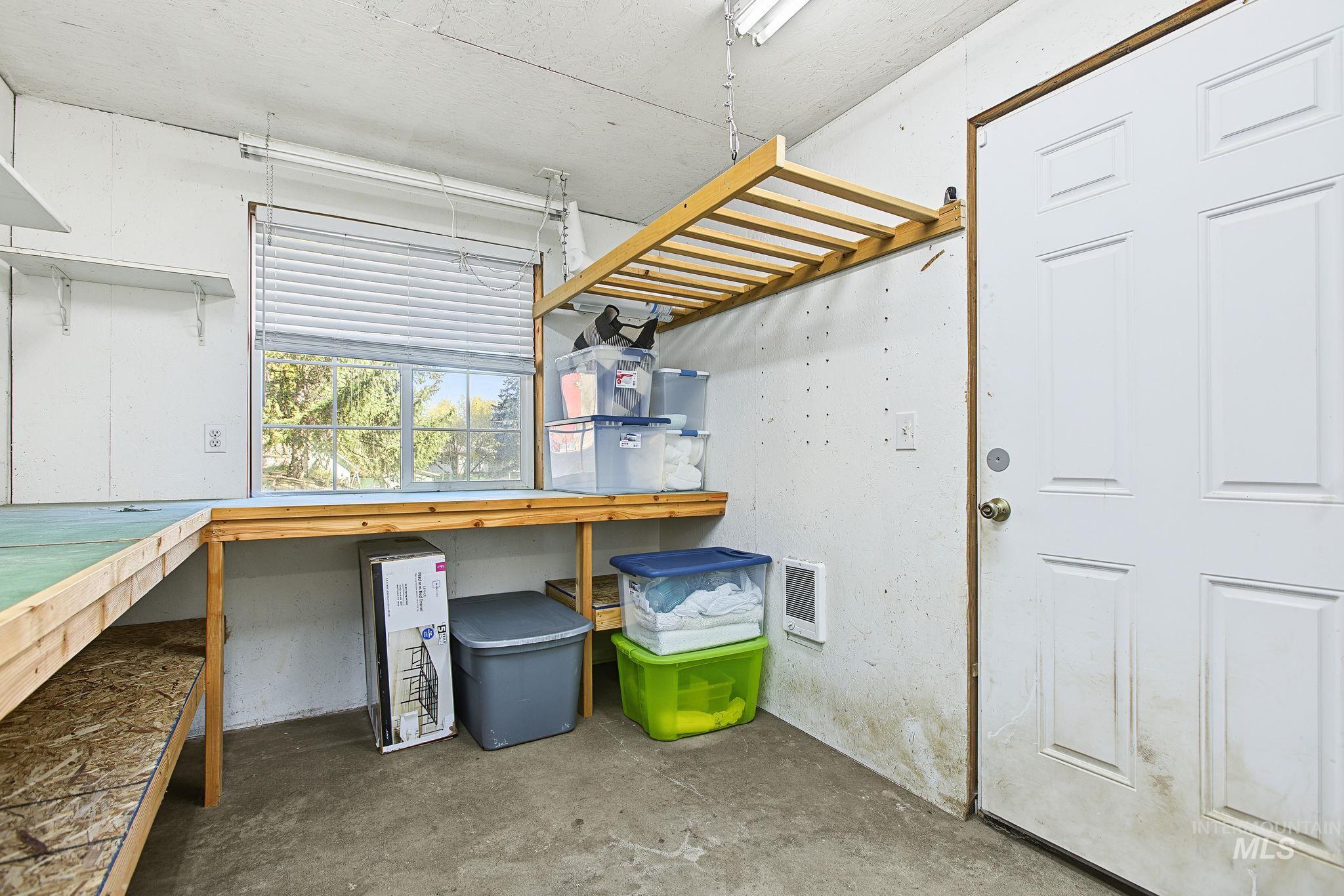 2125 N Polk Ext. Property Photo 26