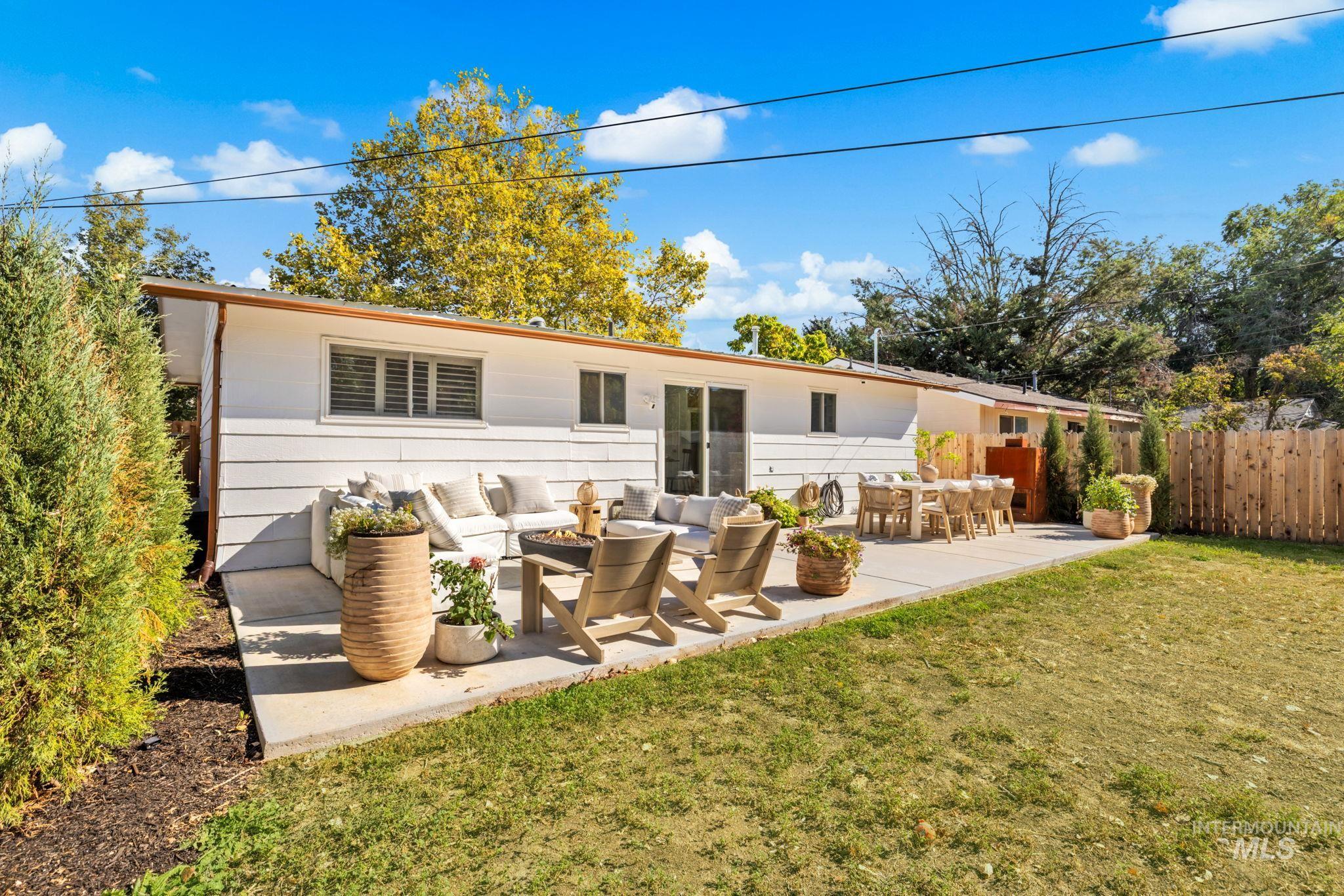 217 S Gourley St Property Photo 42