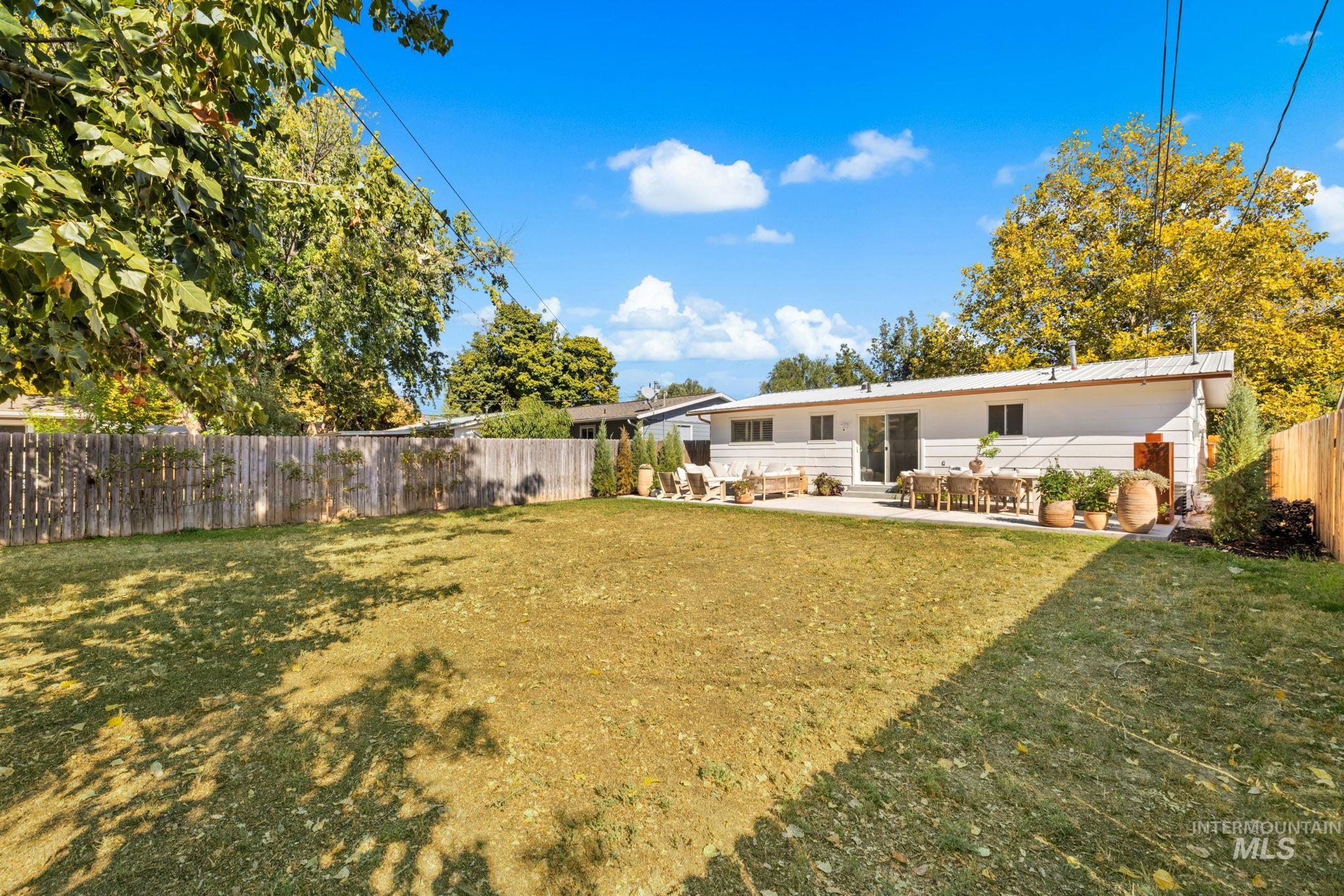 217 S Gourley St Property Photo 44