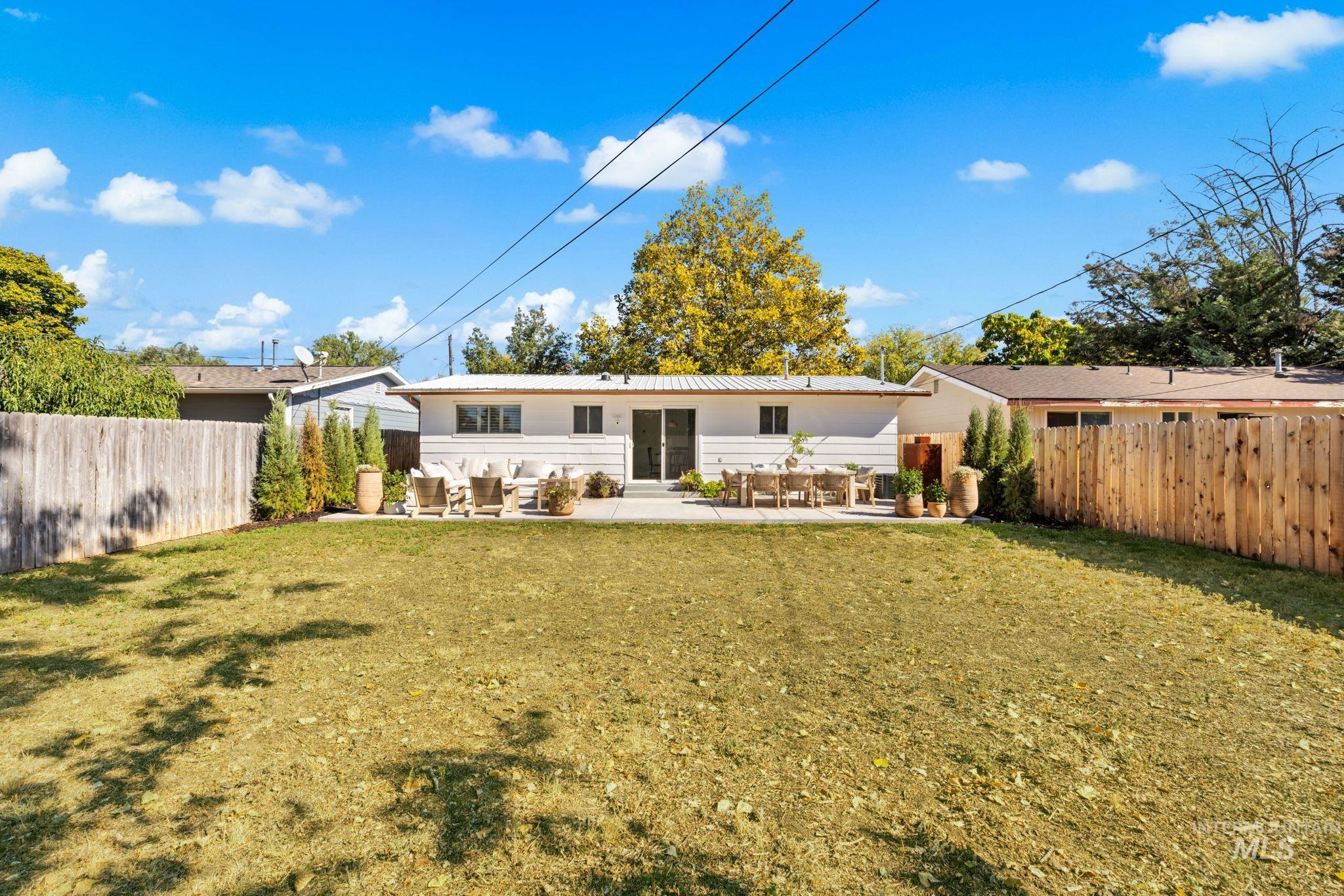 217 S Gourley St Property Photo 45