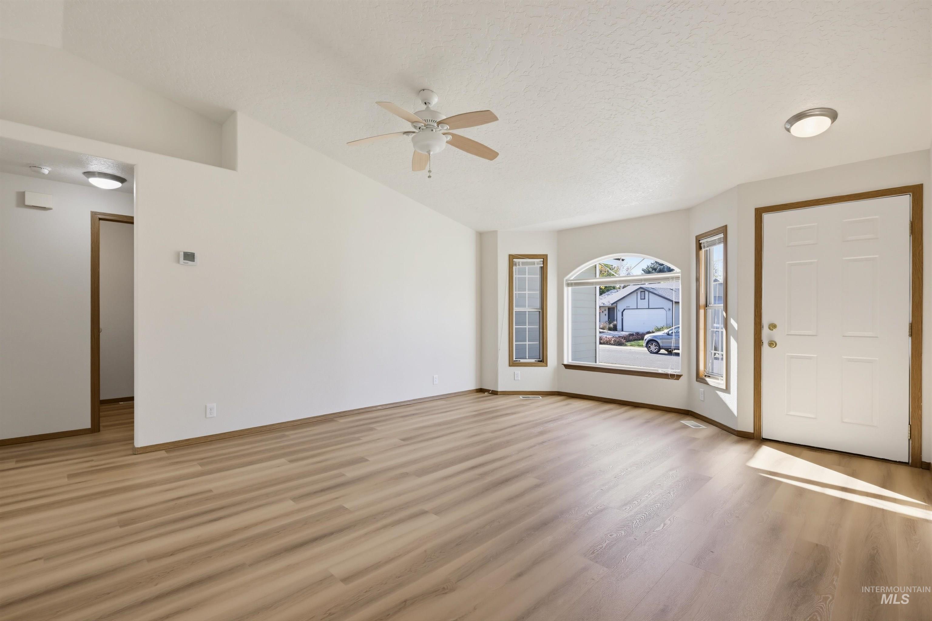 3294 Aubrietta Property Photo 6