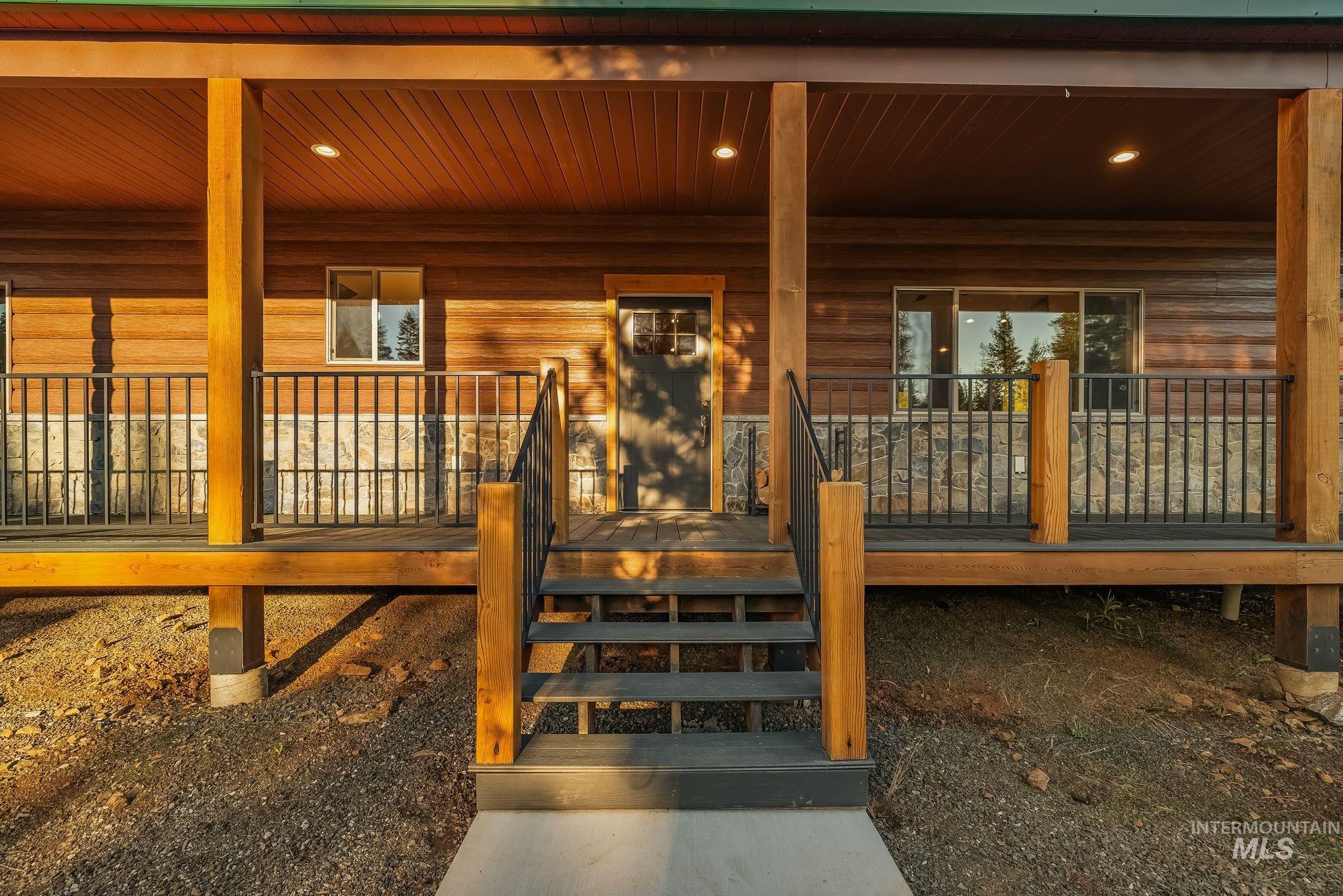 43938 Yellow Pine Avenue Property Photo 30