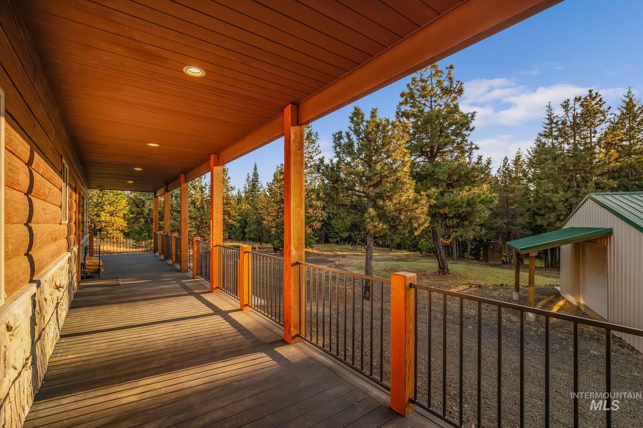 43938 Yellow Pine Avenue Property Photo 35