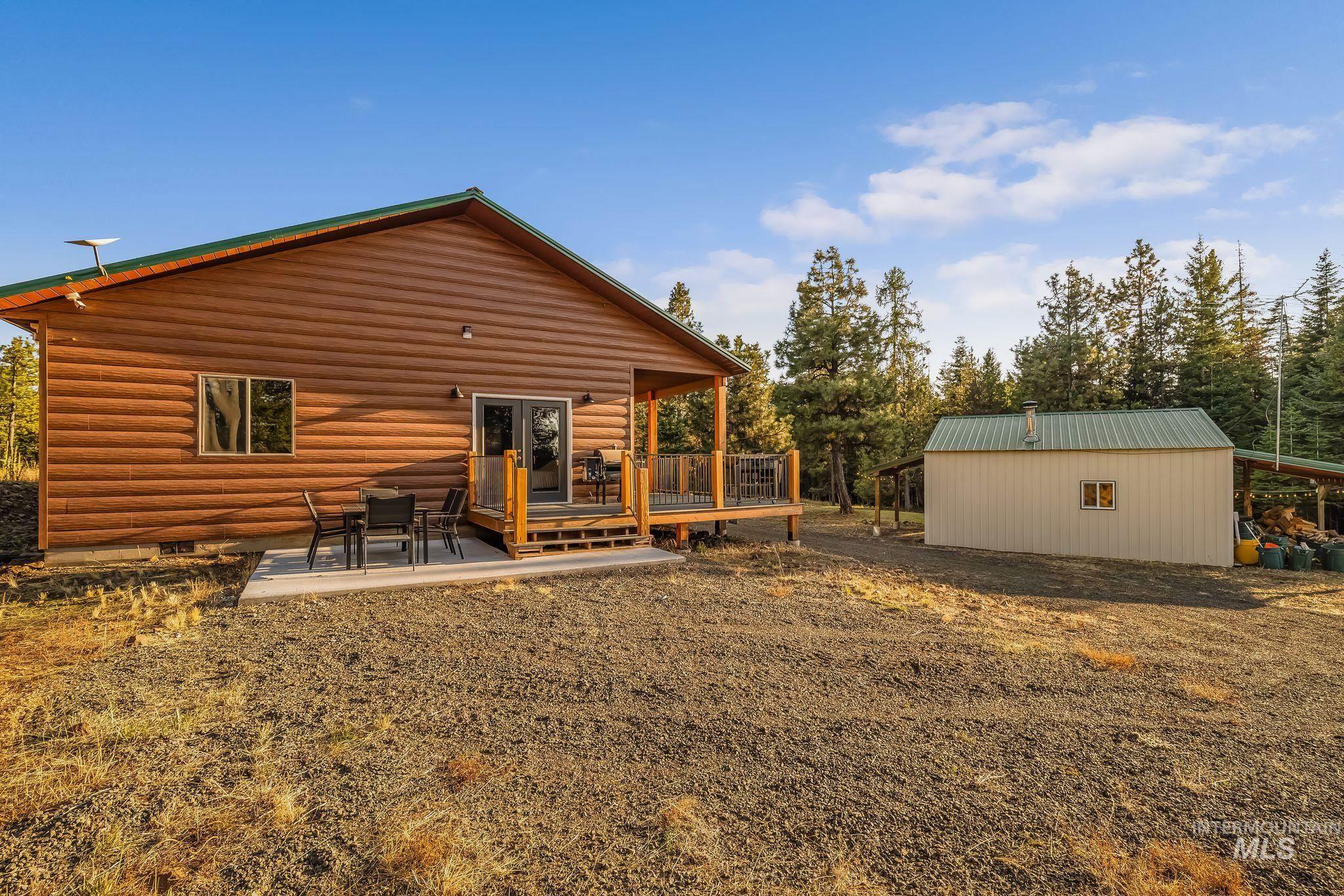 43938 Yellow Pine Avenue Property Photo 37