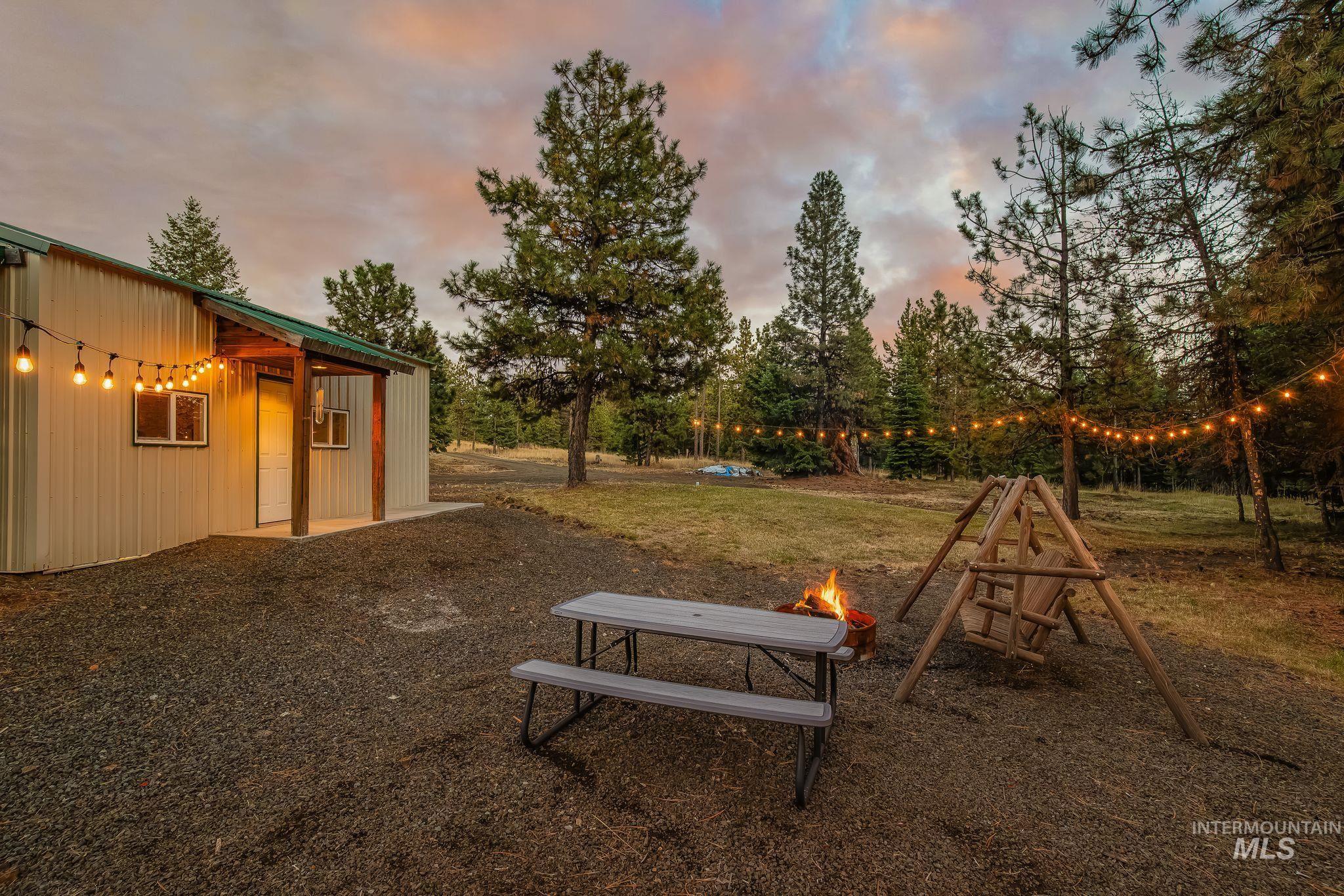43938 Yellow Pine Avenue Property Photo 44
