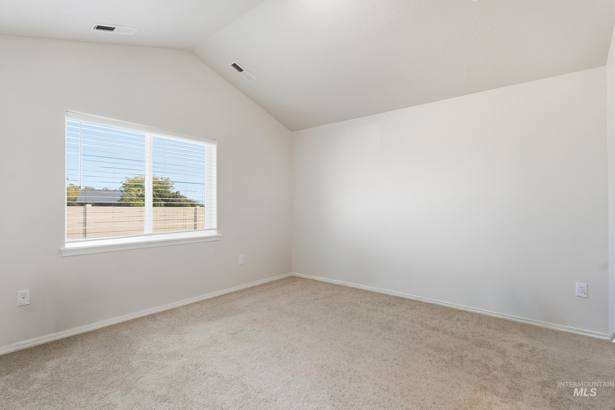2276 E Cave Falls St Property Photo 13