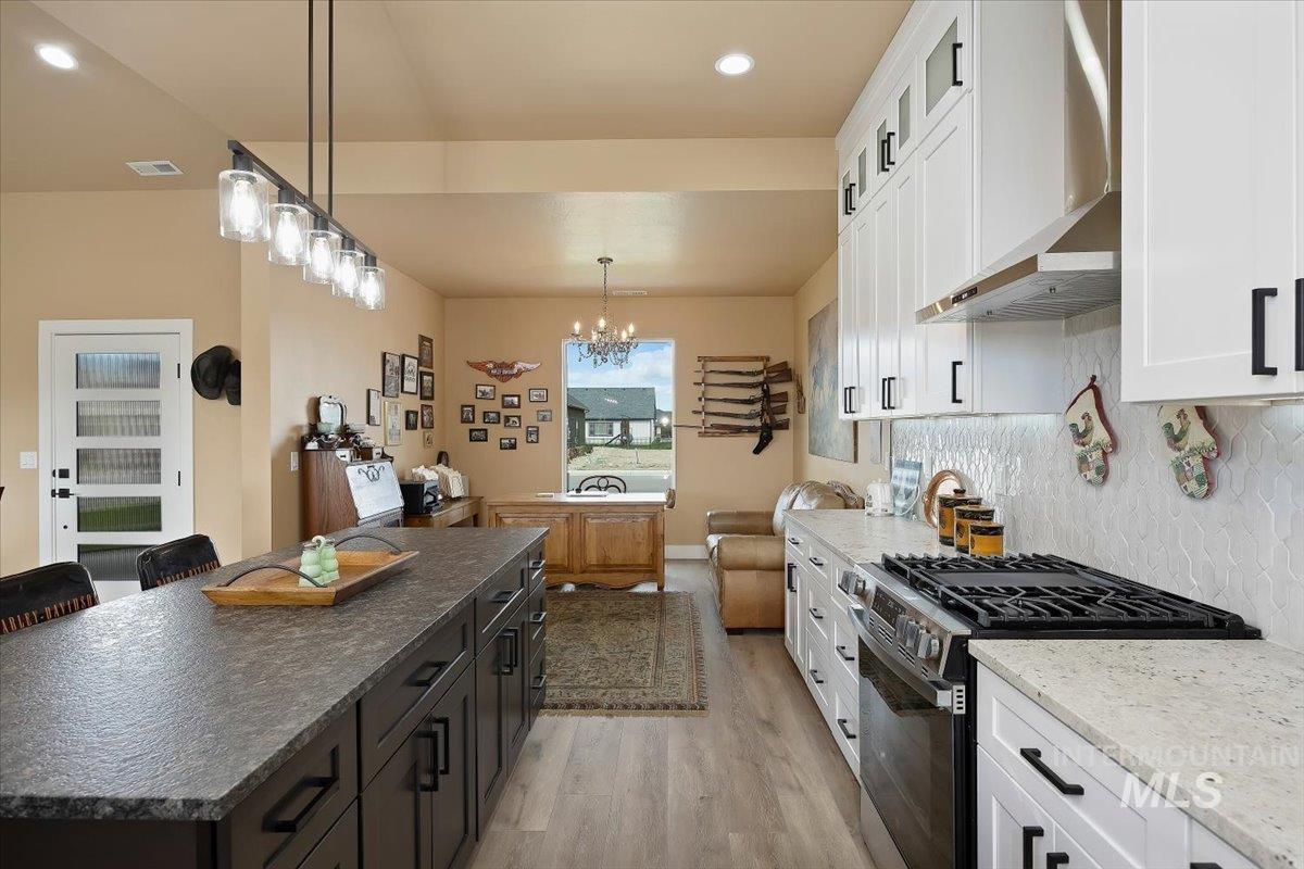 1597 Tule Dr Property Photo 13