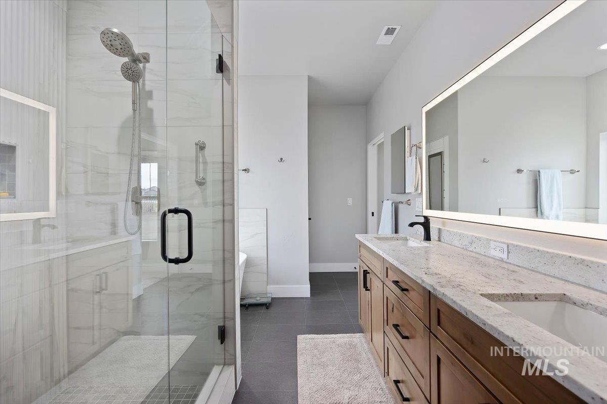 1597 Tule Dr Property Photo 18