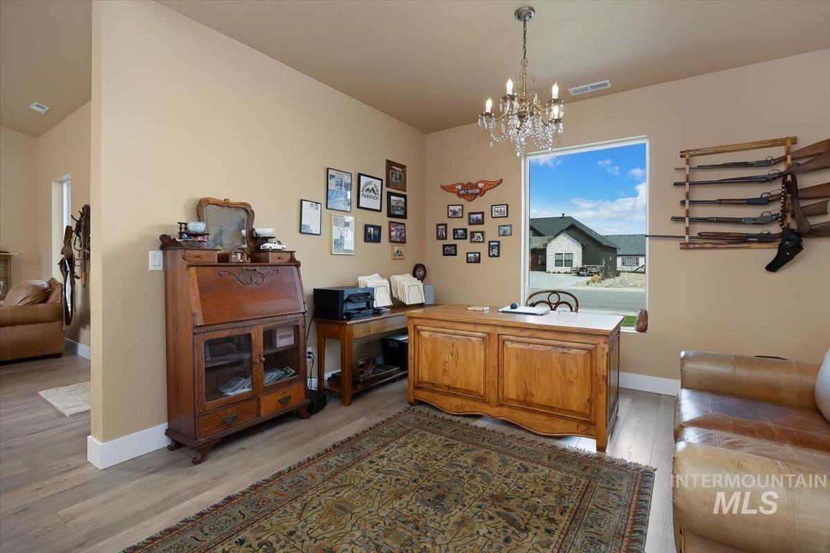 1597 Tule Dr Property Photo 25