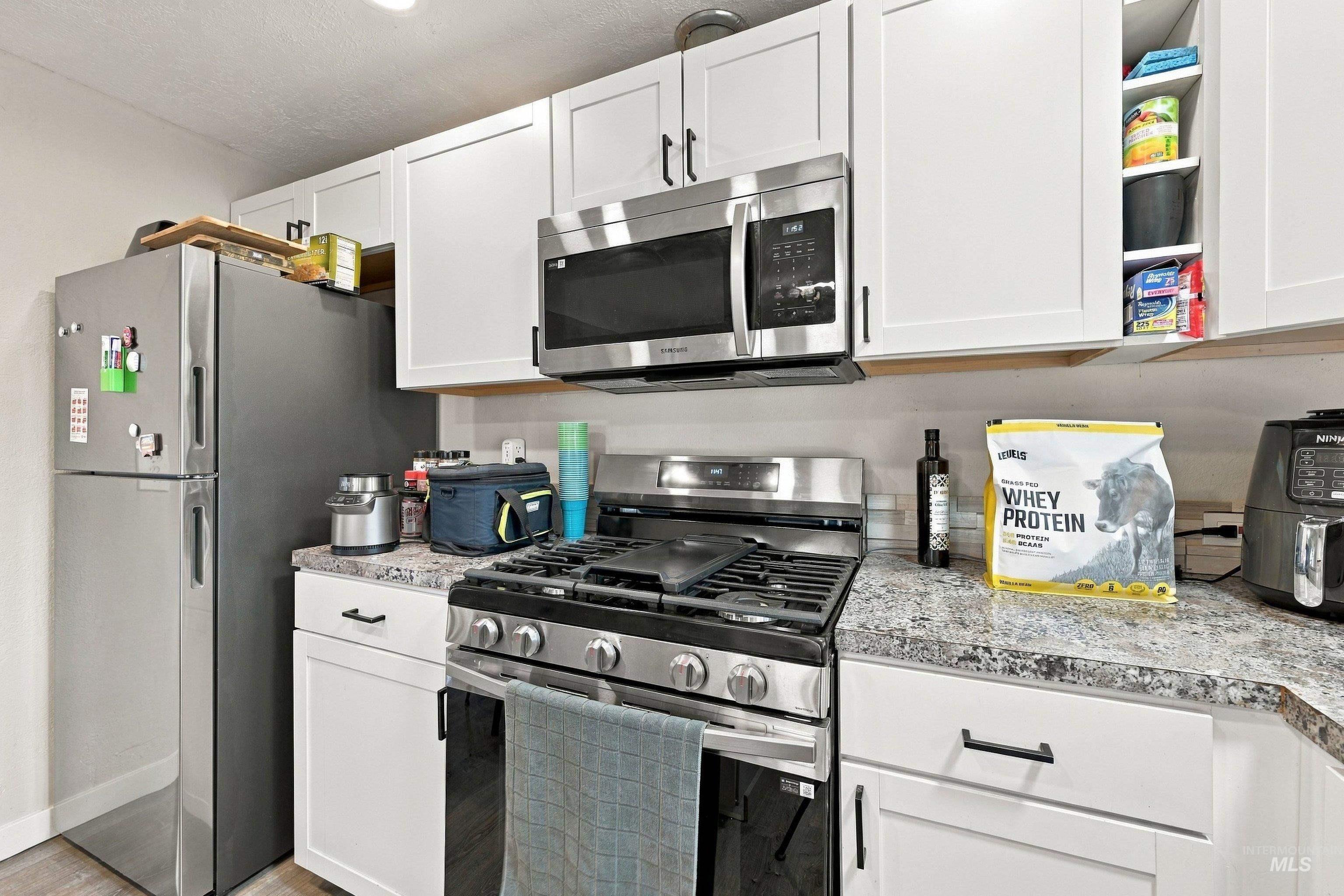 1245 American Legion Blvd Property Photo 3