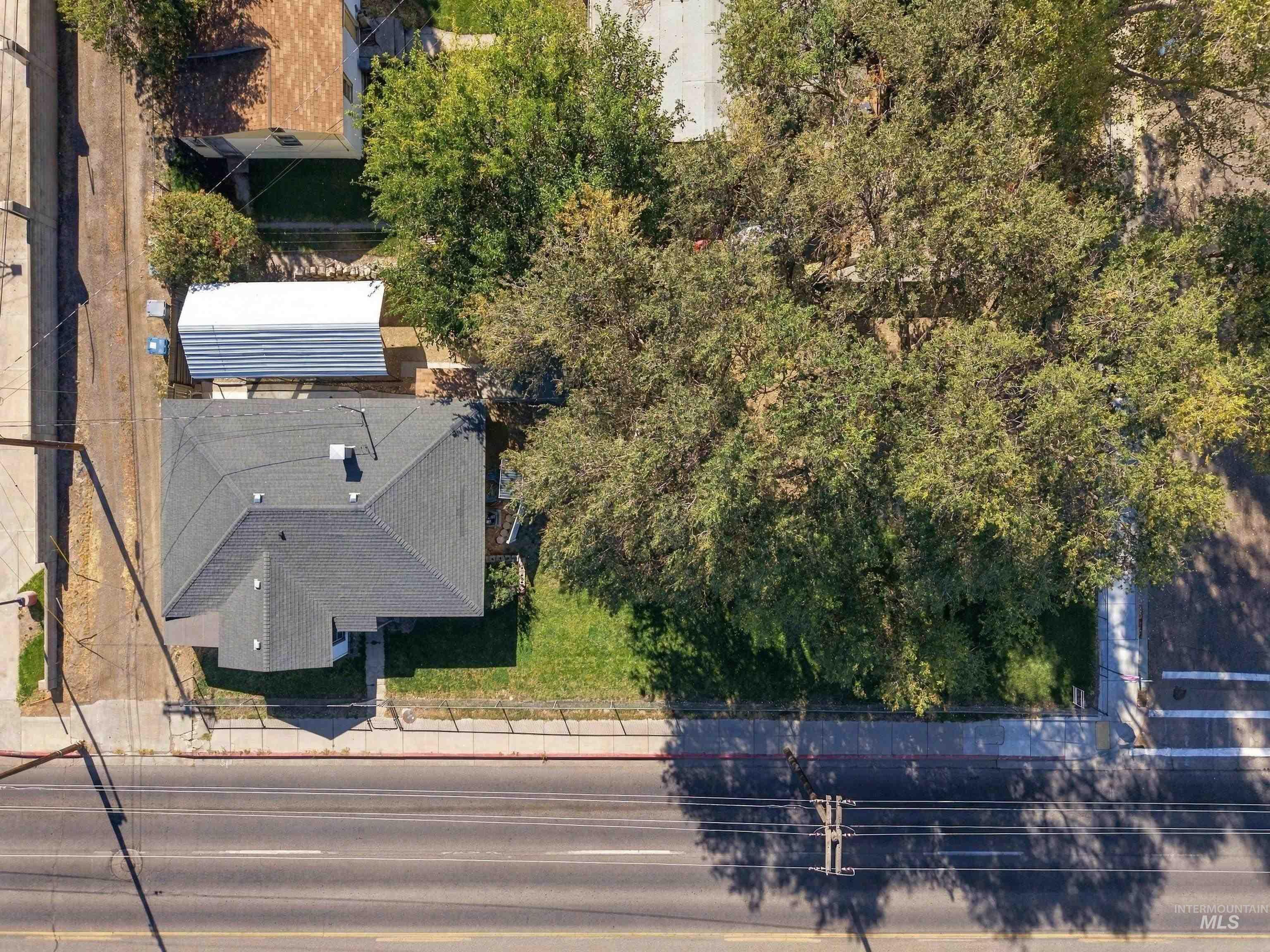 1245 American Legion Blvd Property Photo 22