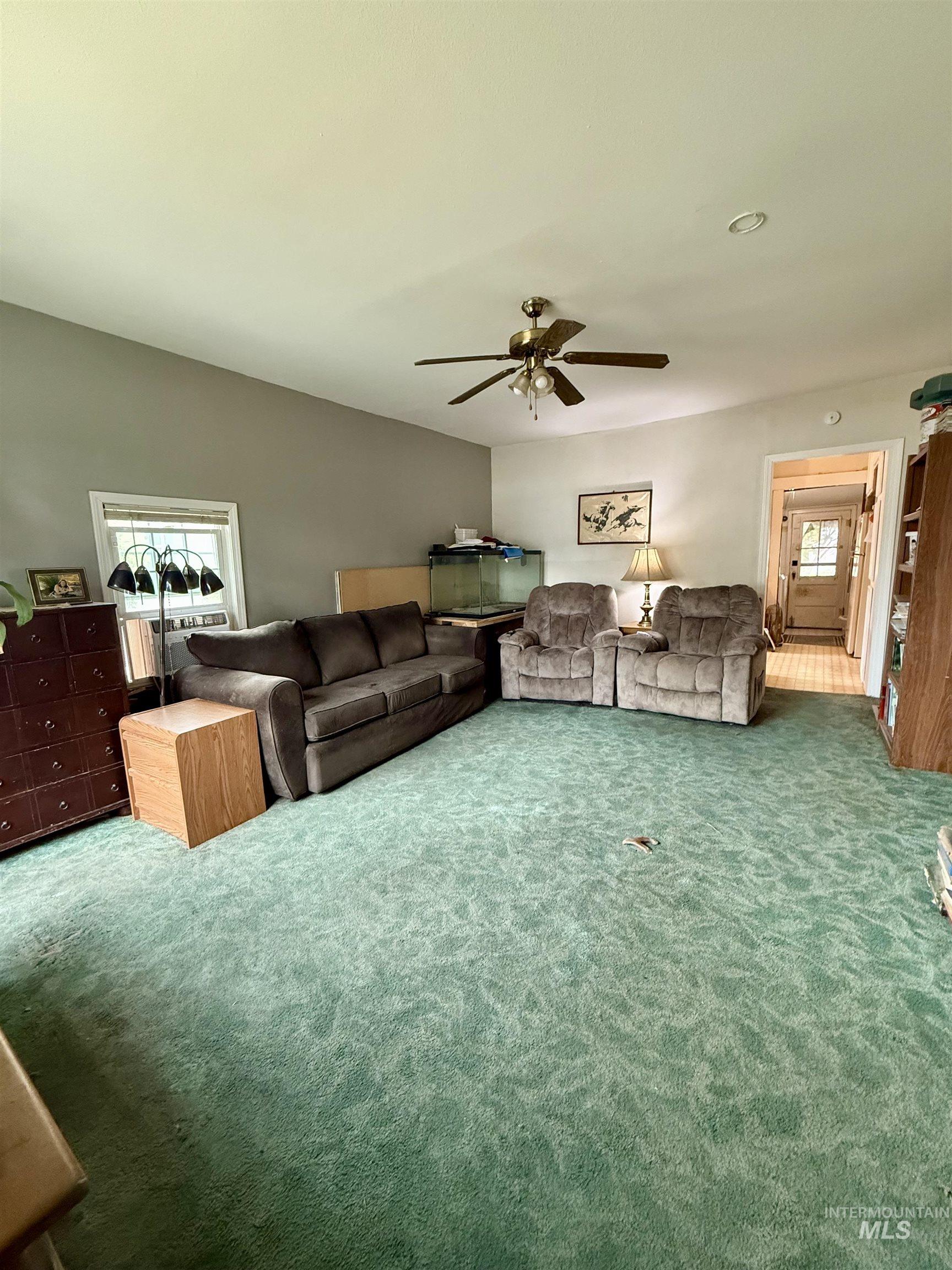 6 N Fairview St Property Photo 7