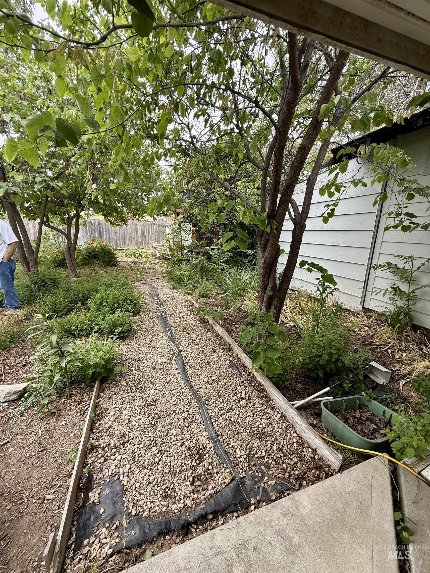 6 N Fairview St Property Photo 14