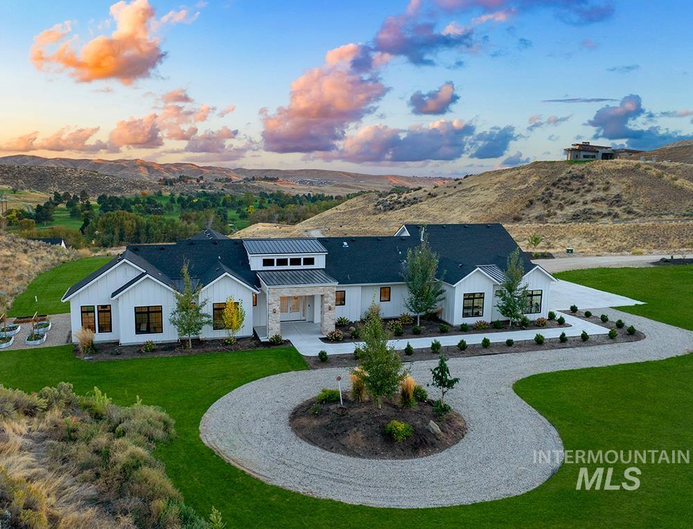 6534 N High Valley Way Property Photo 1