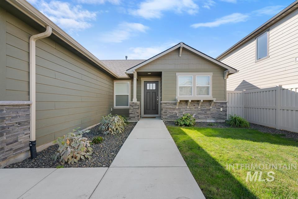 7549 W Corona Dr Property Photo 2