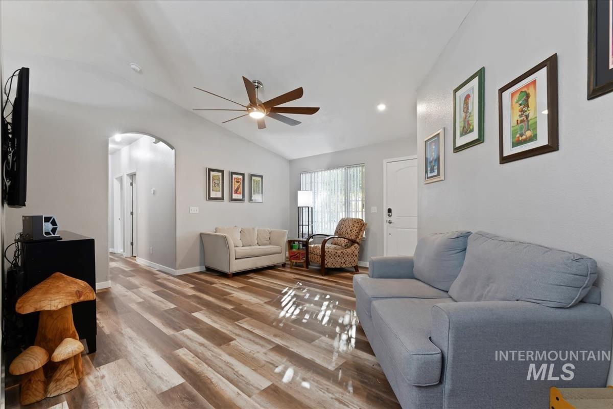 4450 S Chariot Wy Property Photo 6