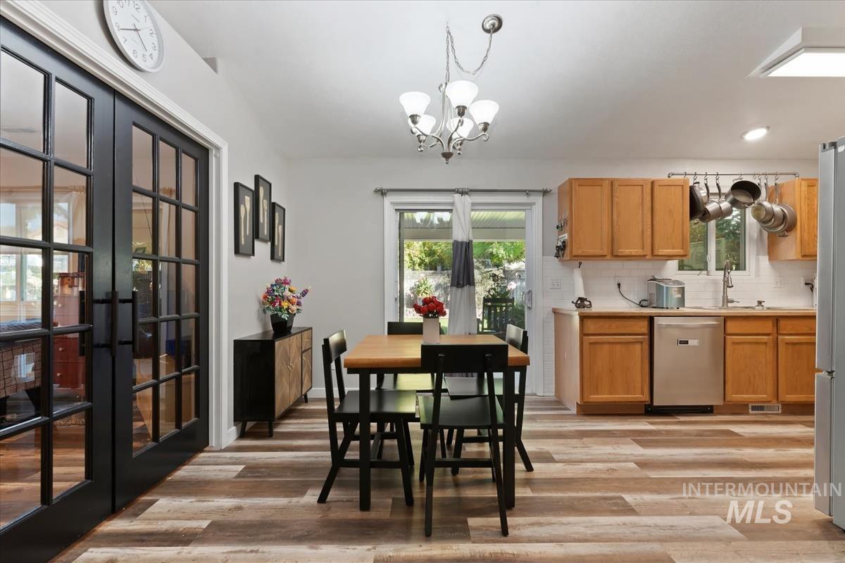 4450 S Chariot Wy Property Photo 8