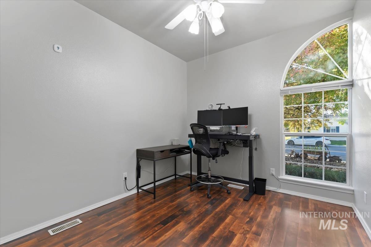 4450 S Chariot Wy Property Photo 16