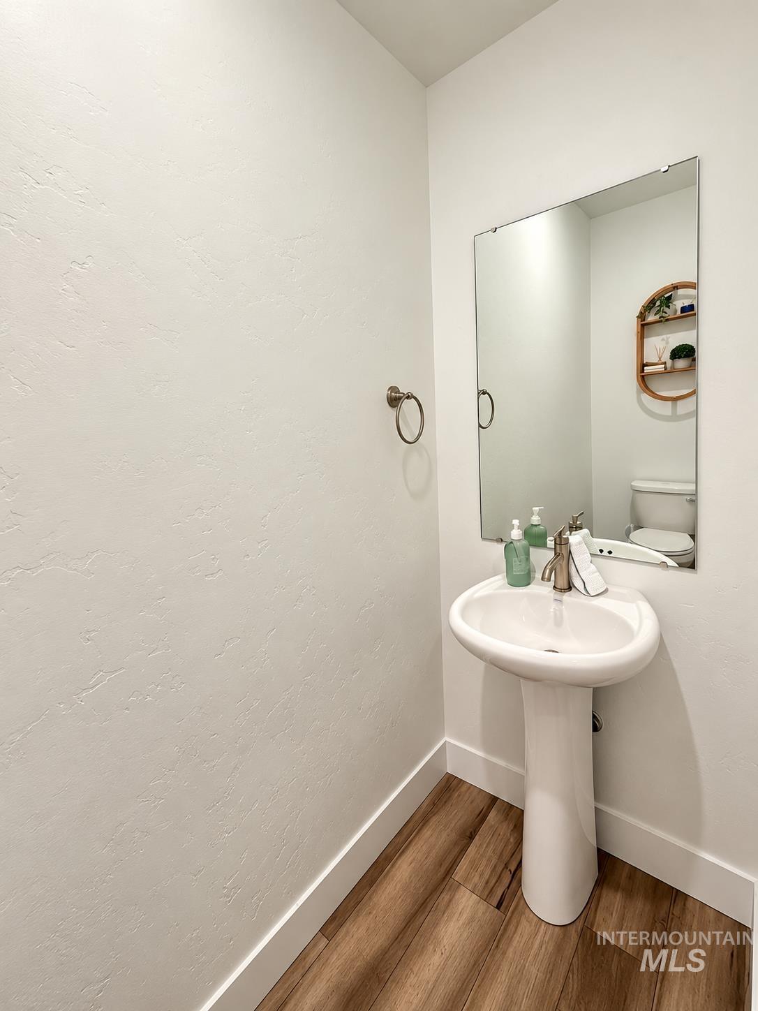 14327 Fractus Dr Property Photo 11