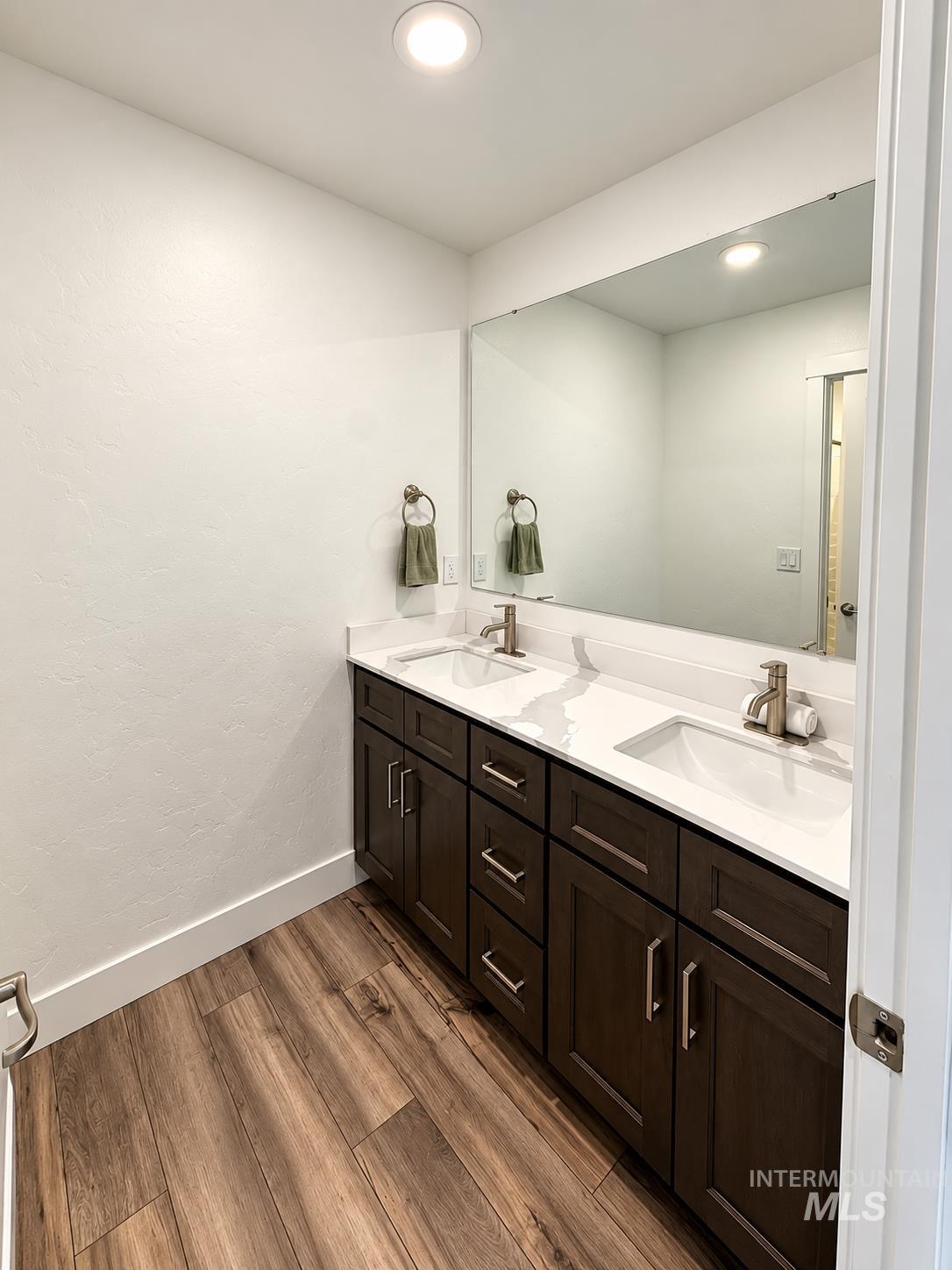14327 Fractus Dr Property Photo 19