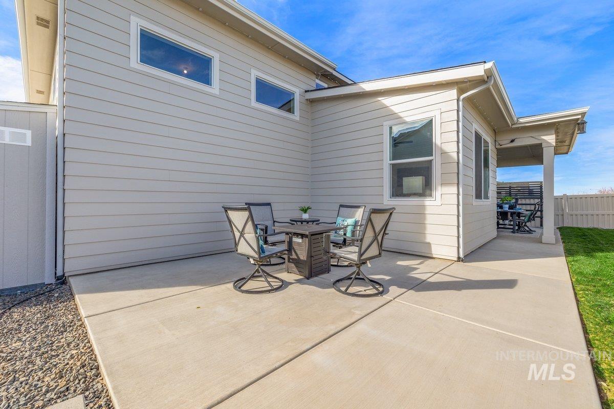1218 Stirling Meadows Ct Property Photo 45