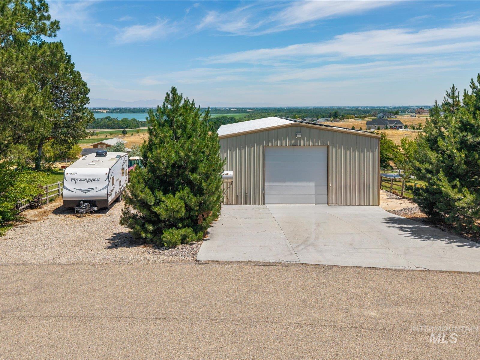 10270 Duck Lane Property Photo 5
