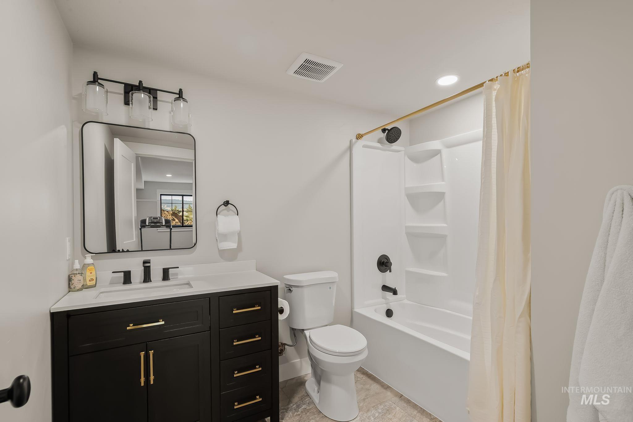 2024 Ben Gifford Ct. Property Photo 28