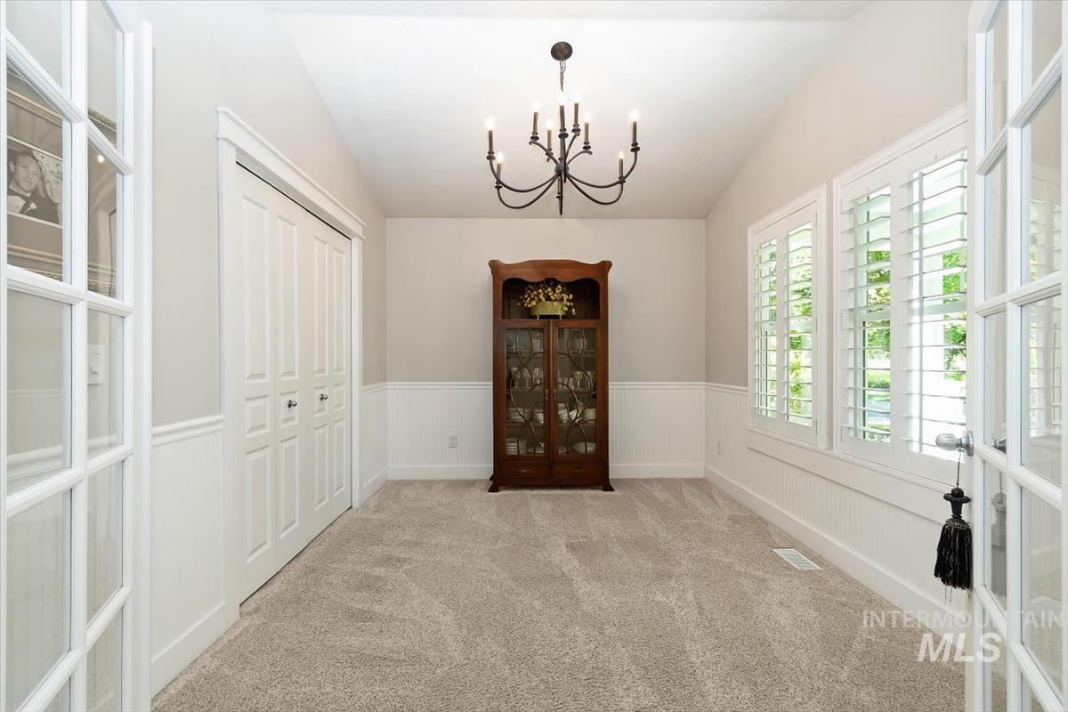 4955 E Arrow Junction Drive Property Photo 5