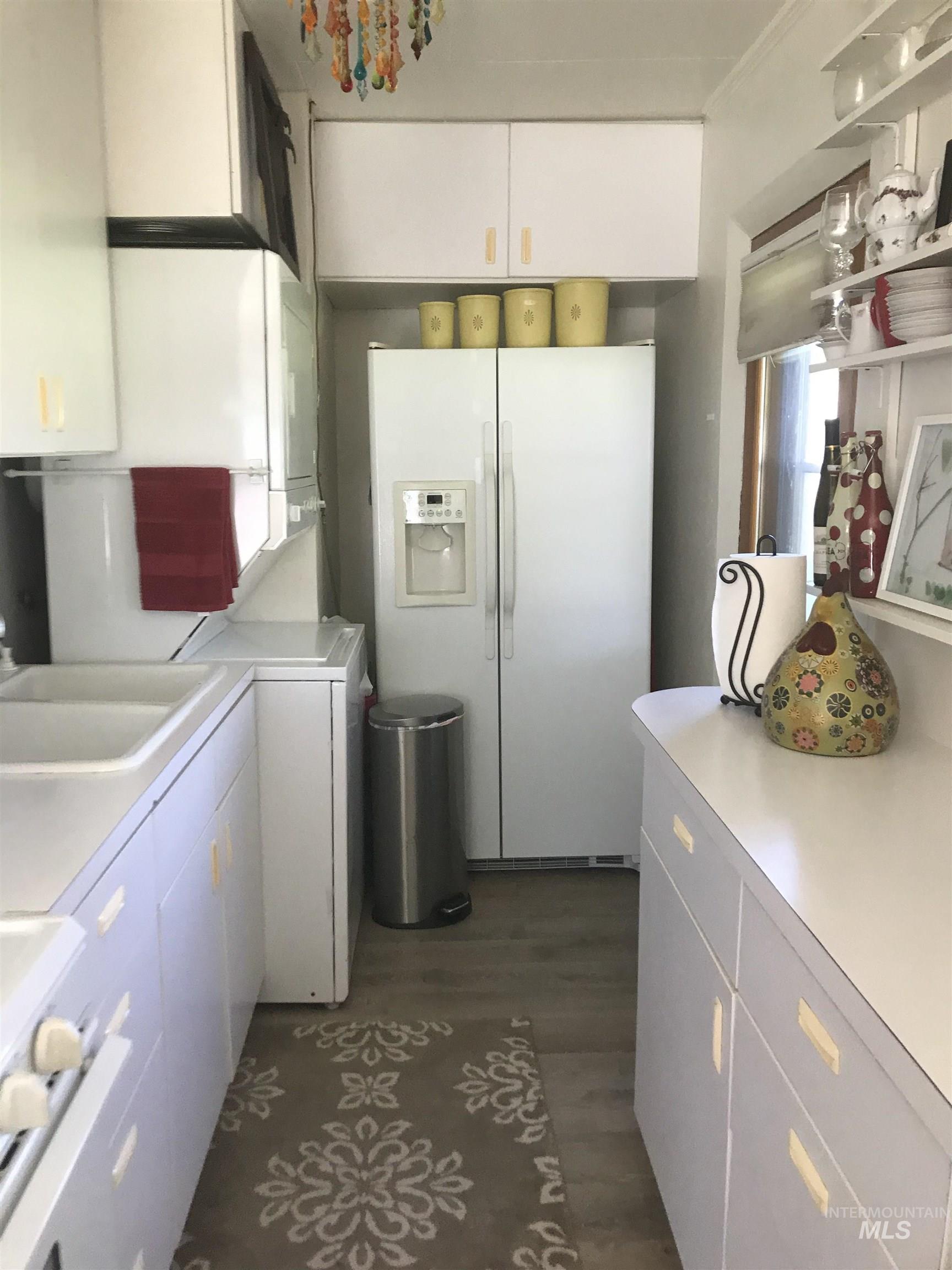 1617 S Helen Street Property Photo 4