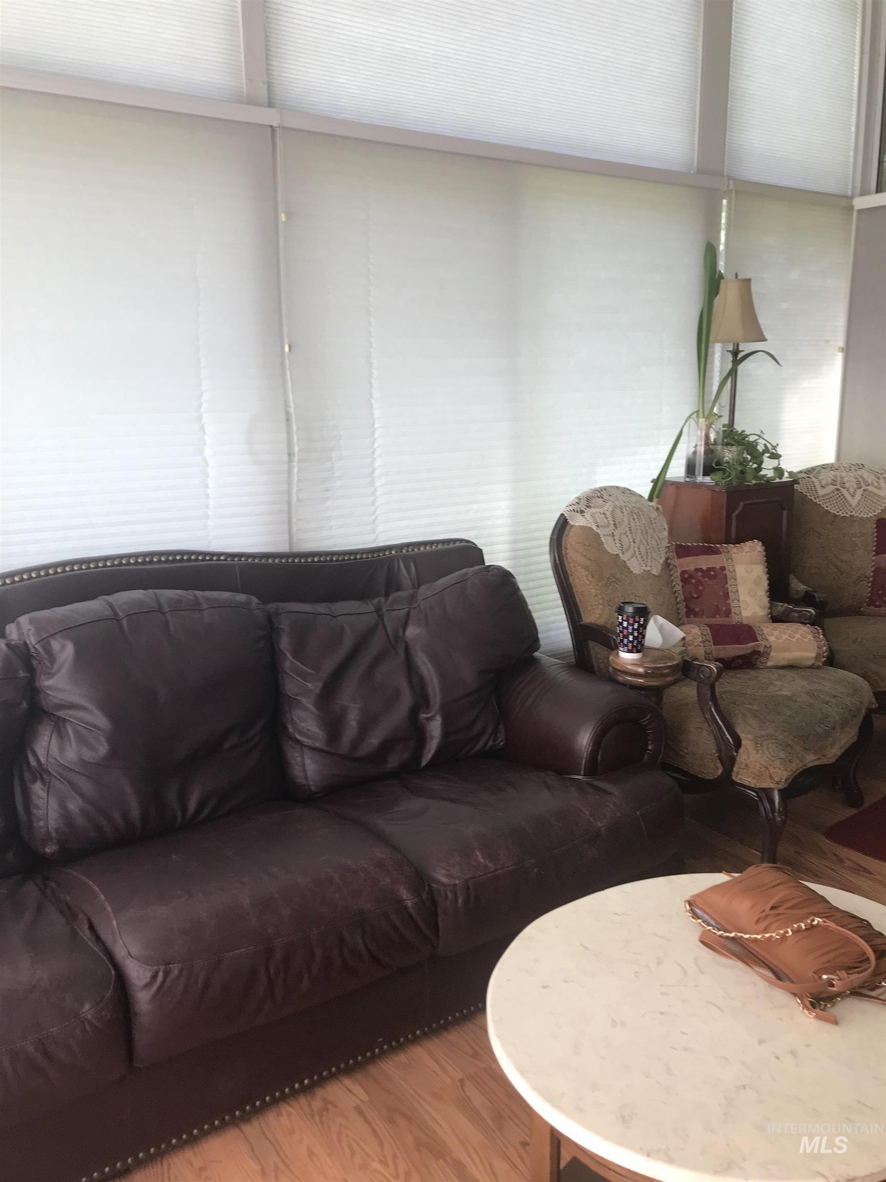 1617 S Helen Street Property Photo 5