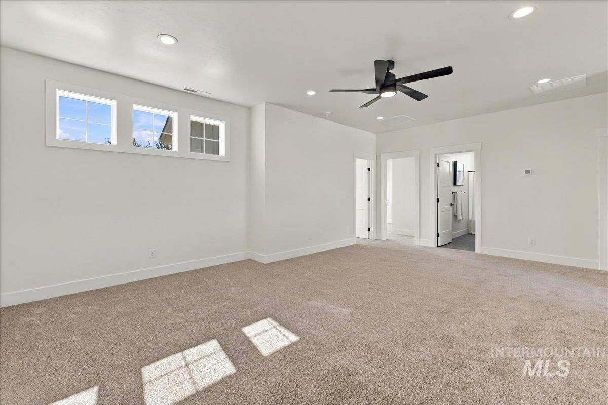 417 W Millstone St Property Photo 30