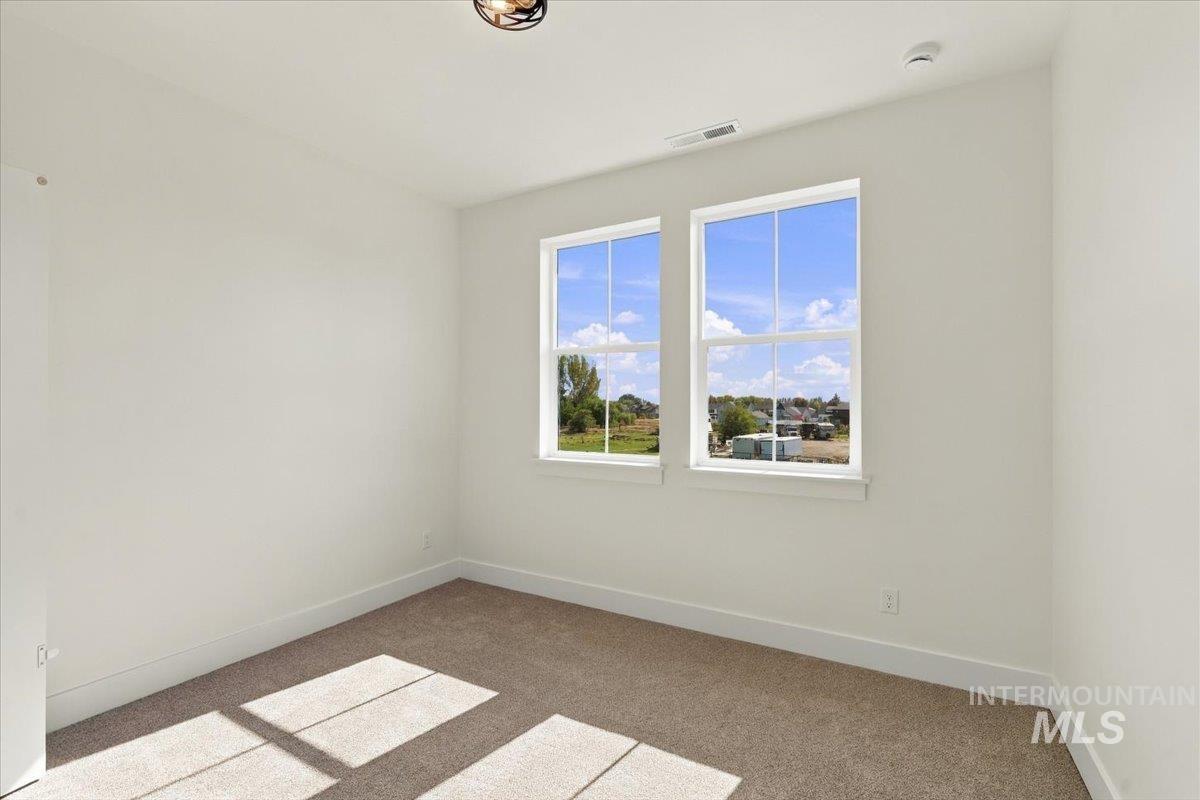 417 W Millstone St Property Photo 33