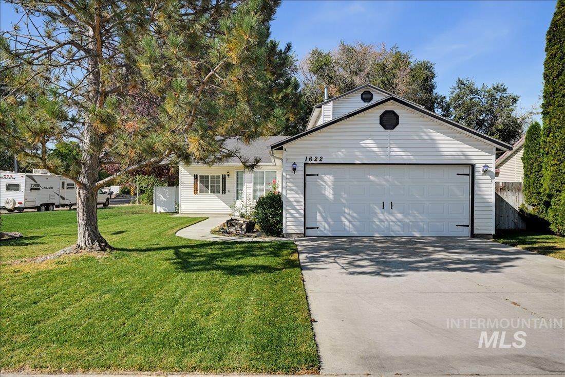 1622 Crest Ave. Property Photo 1