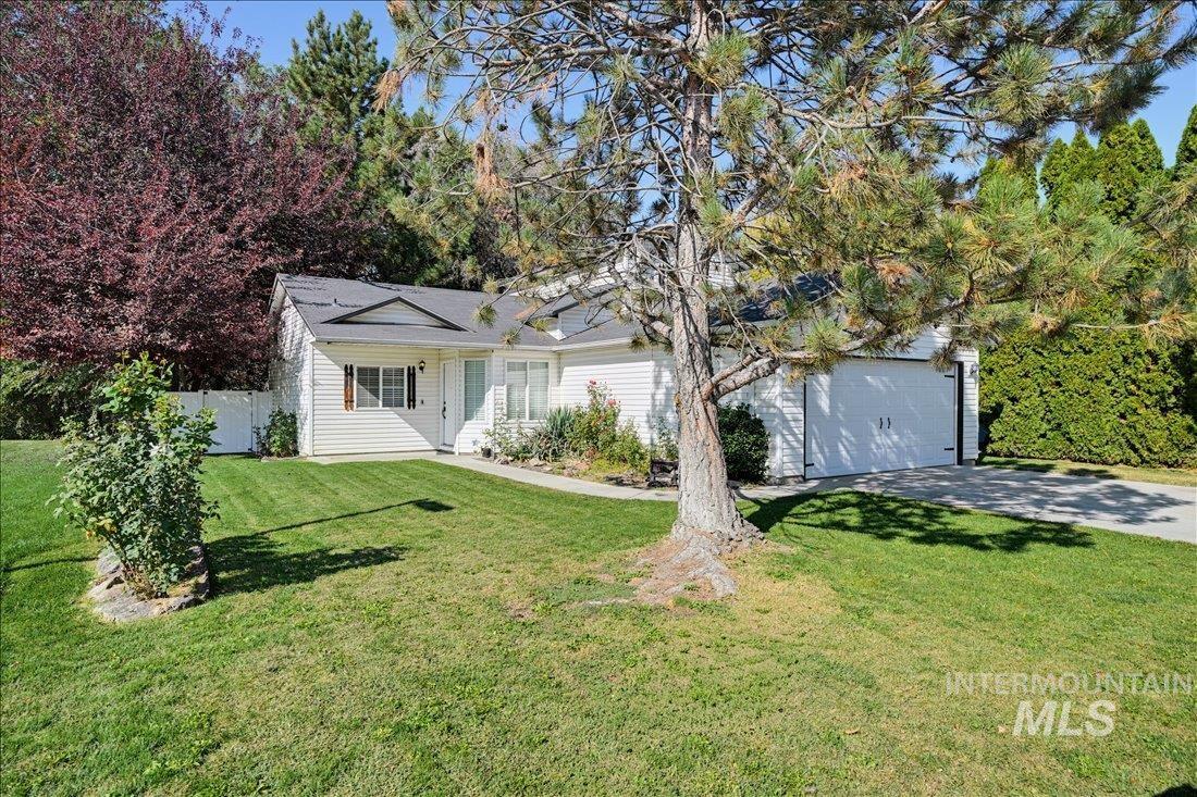 1622 Crest Ave. Property Photo 2