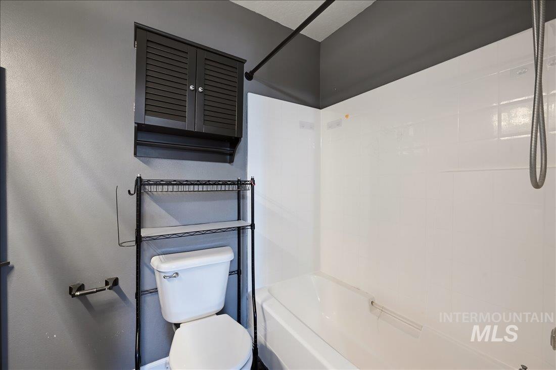 1622 Crest Ave. Property Photo 21